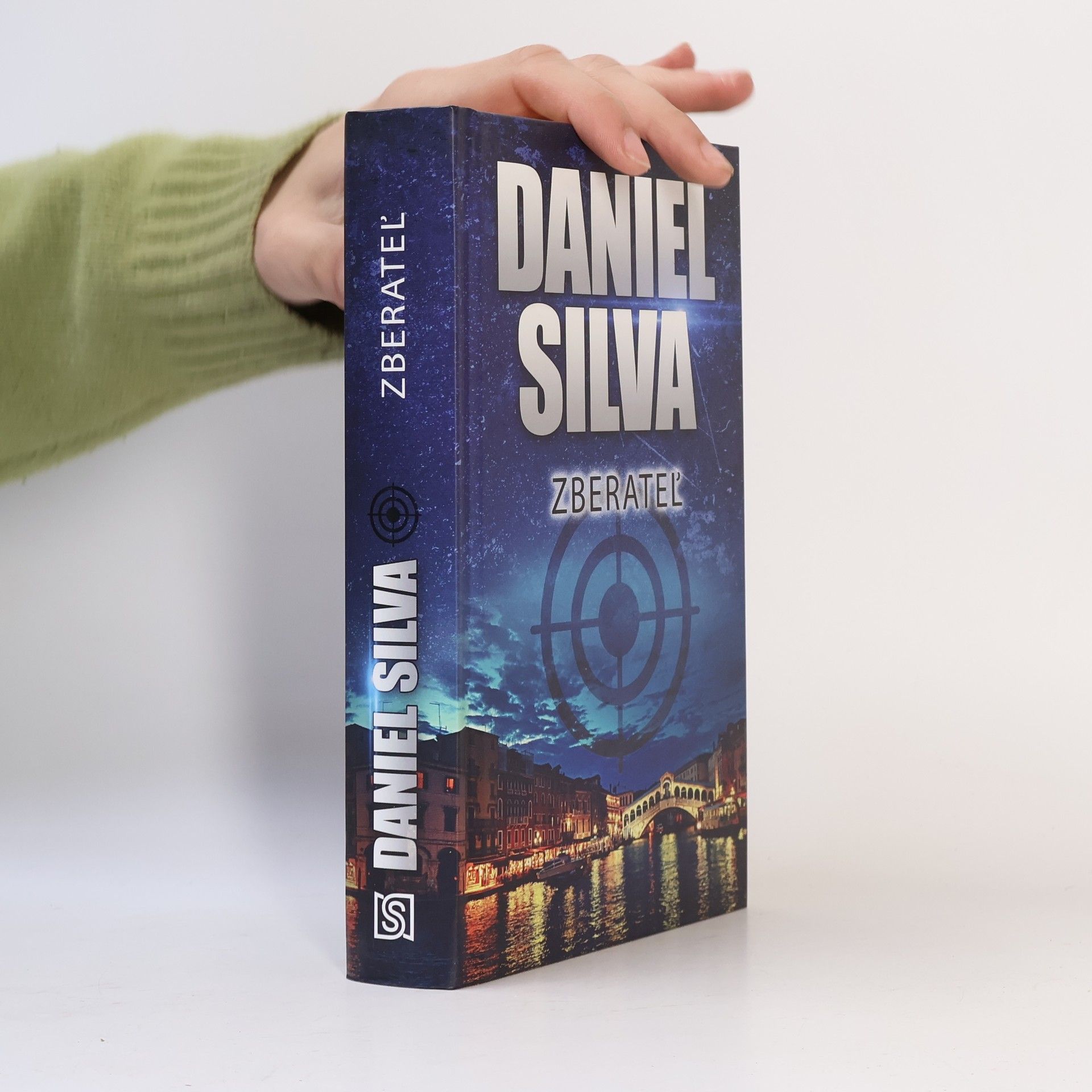 Daniel Silva Zberateľ