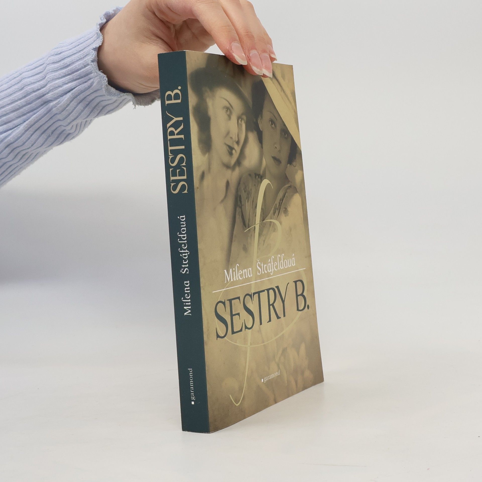 Milena Štráfeldová Sestry B.