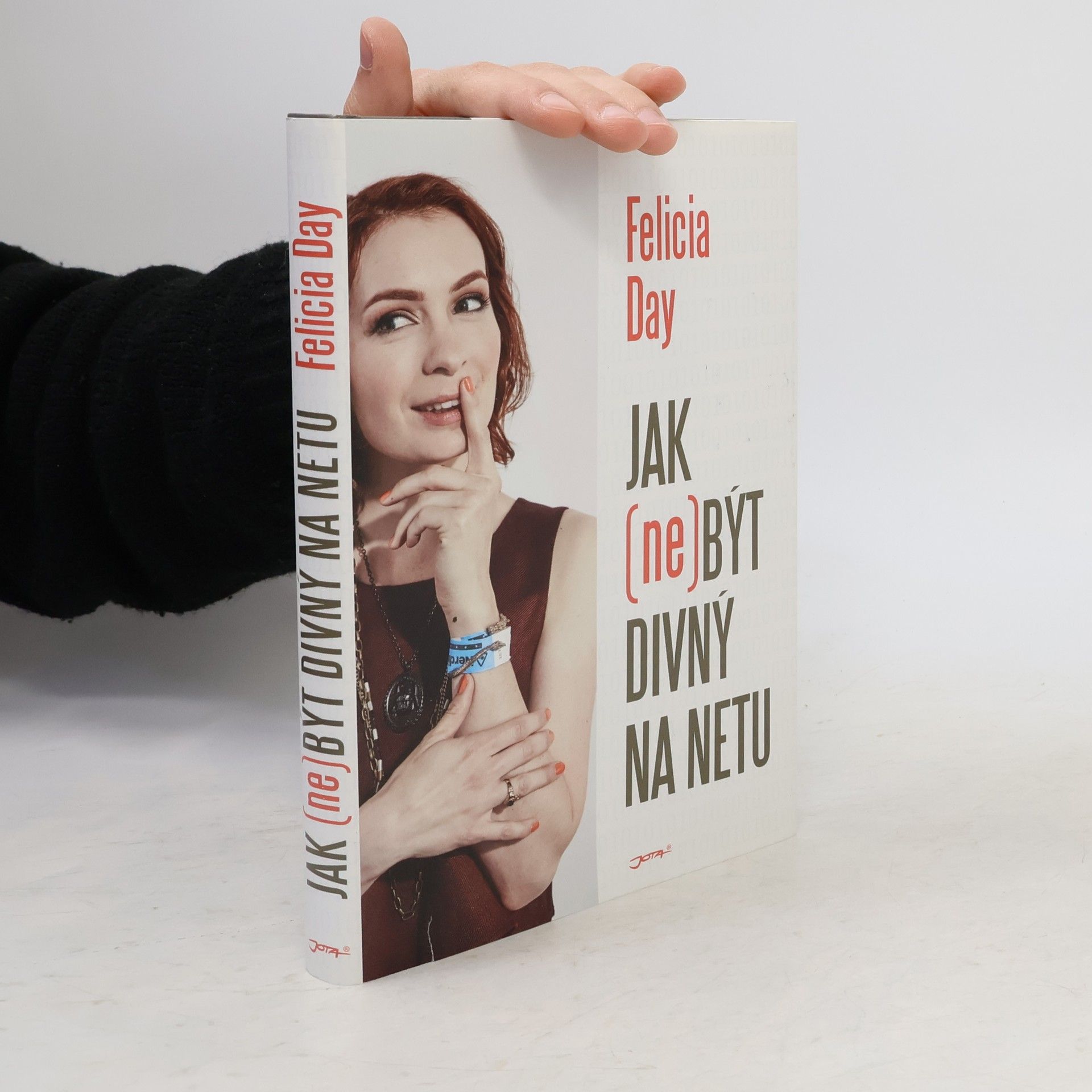 Felicia Day Jak (ne)být divný na netu (vzpomínky)