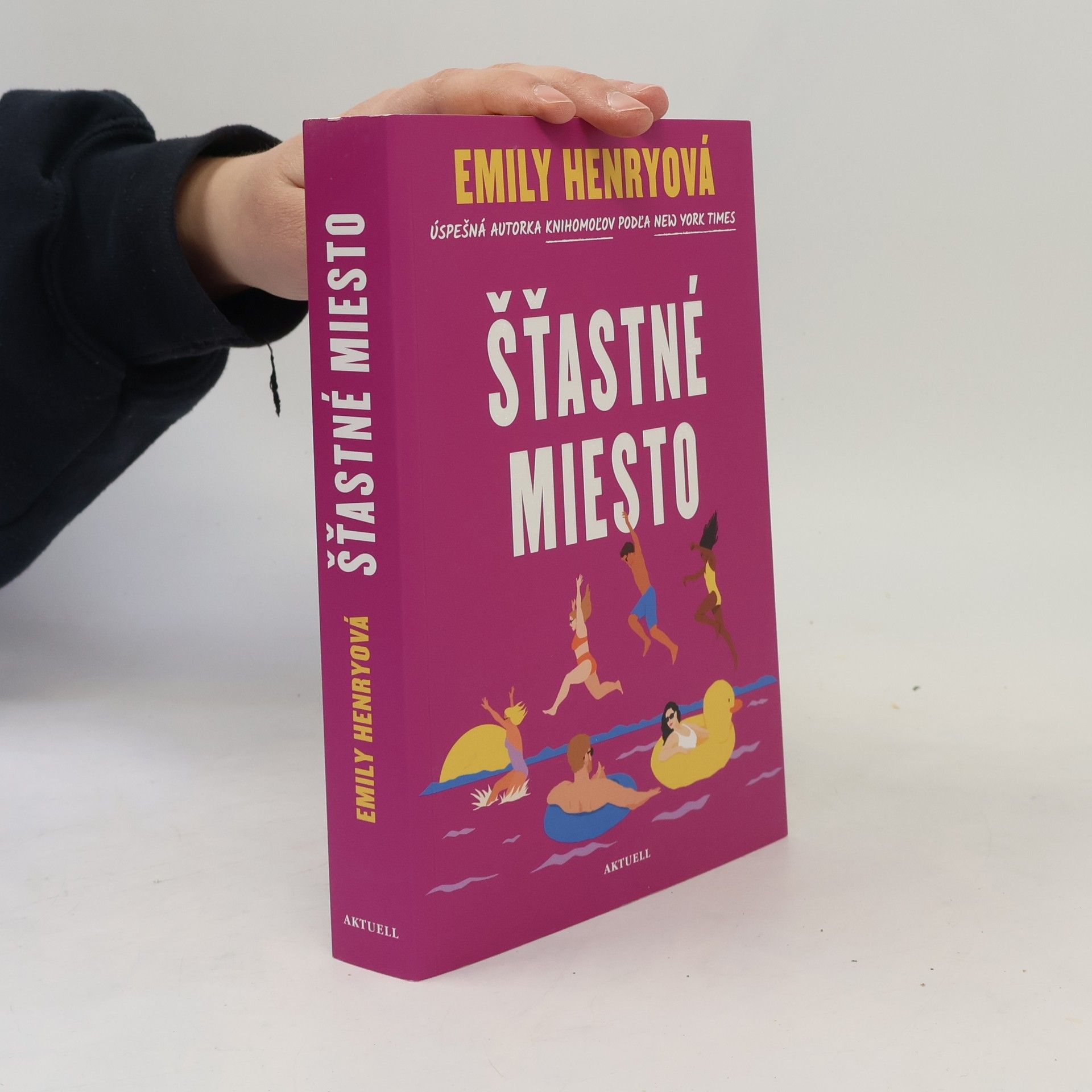 Emily Henry Šťastné miesto