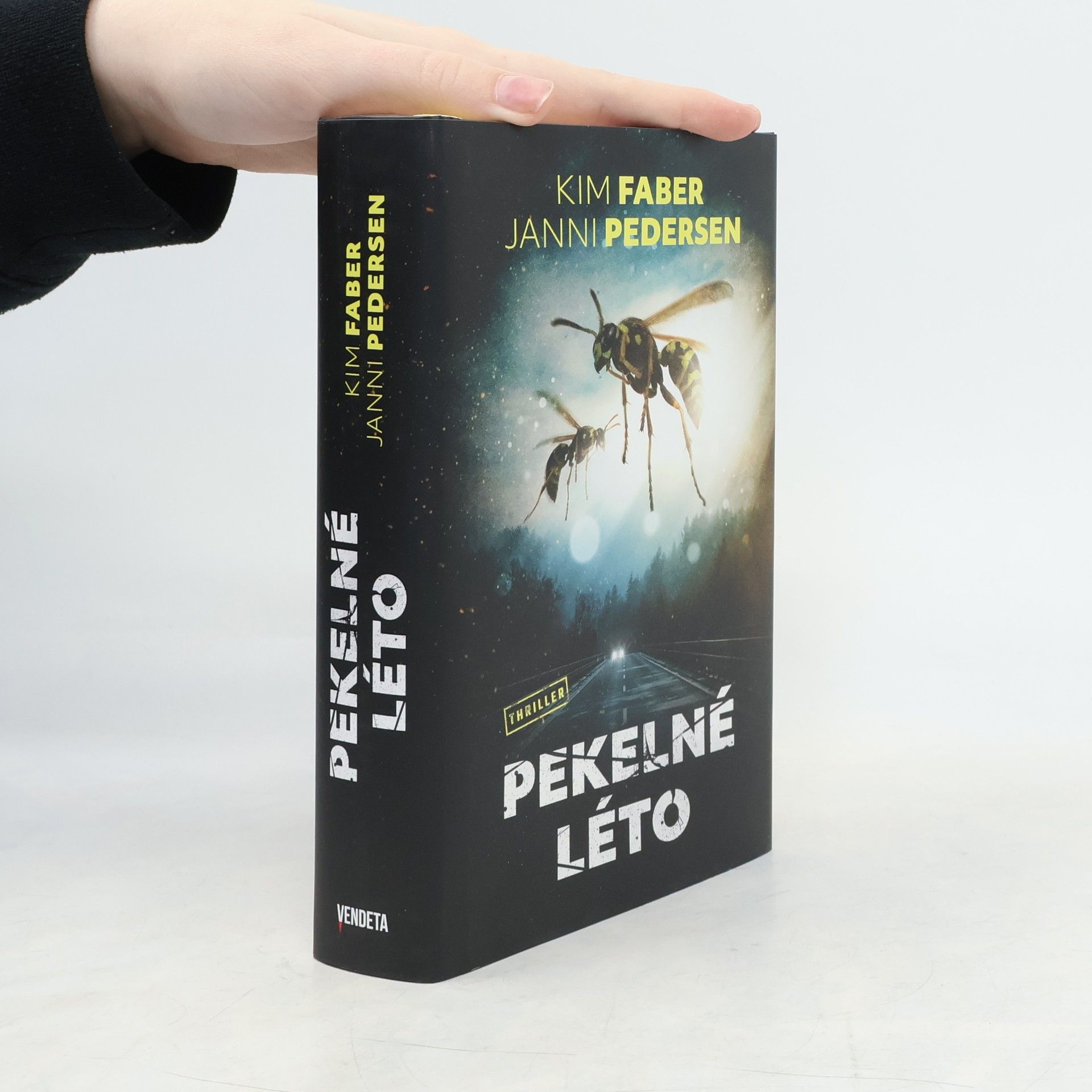 Janni Pedersen Pekelné léto