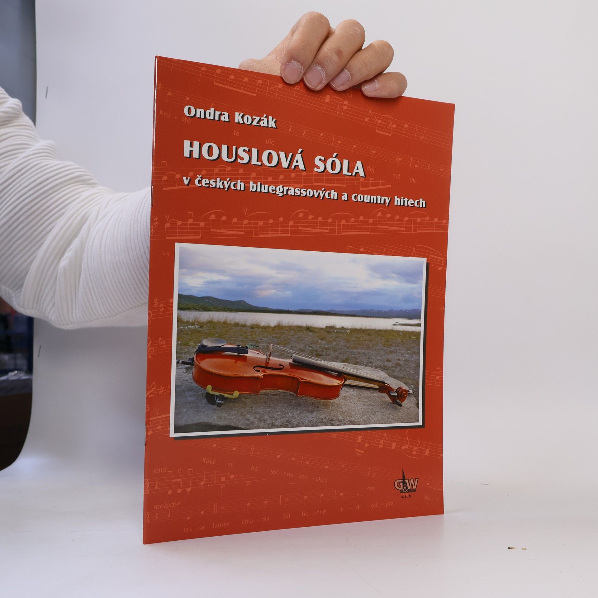 Ondra Kozák Sólová akustická kytara v českých bluegrassových a country hitech + DVD