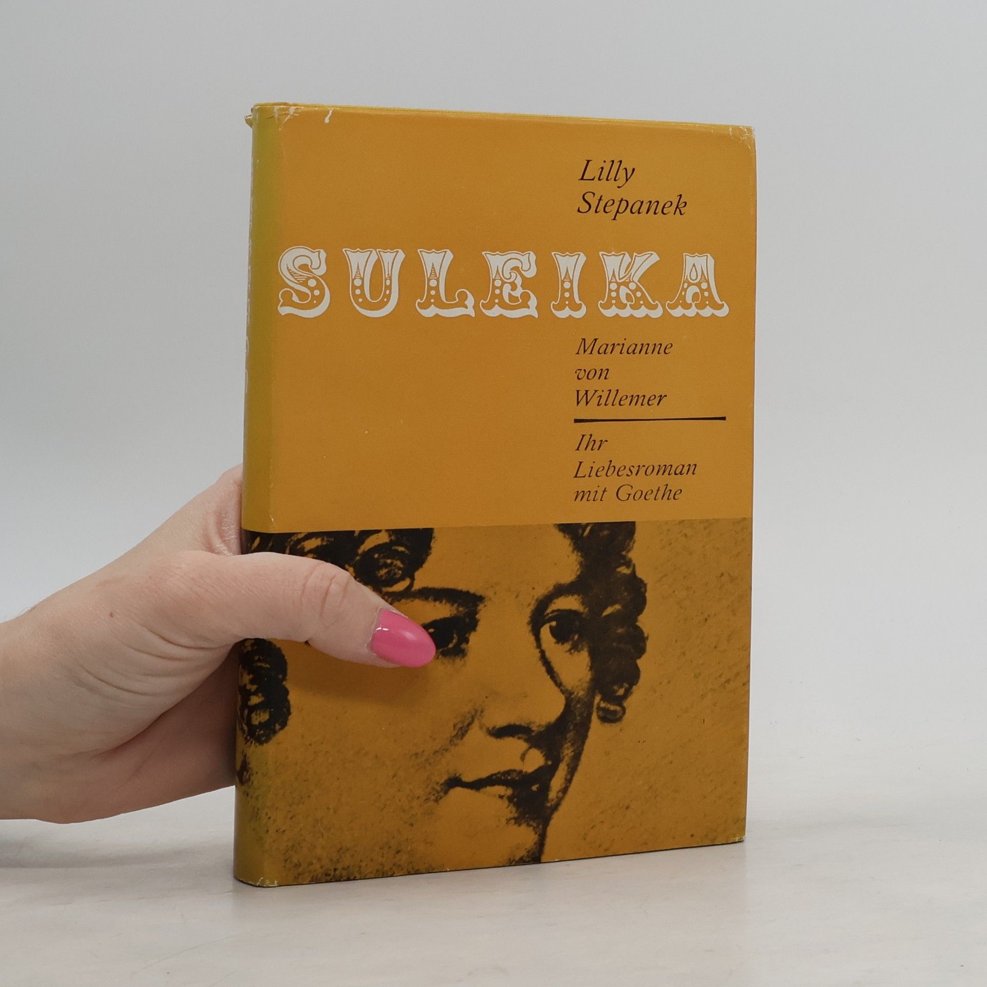 Lilly Stepanek Suleika