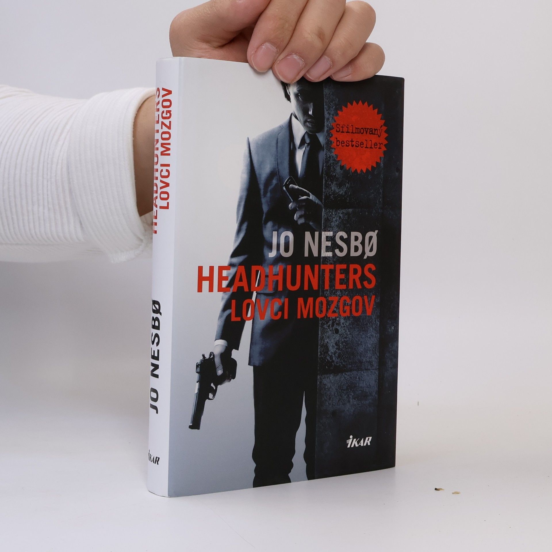 Jo Nesbø Headhunters: Lovci mozgov