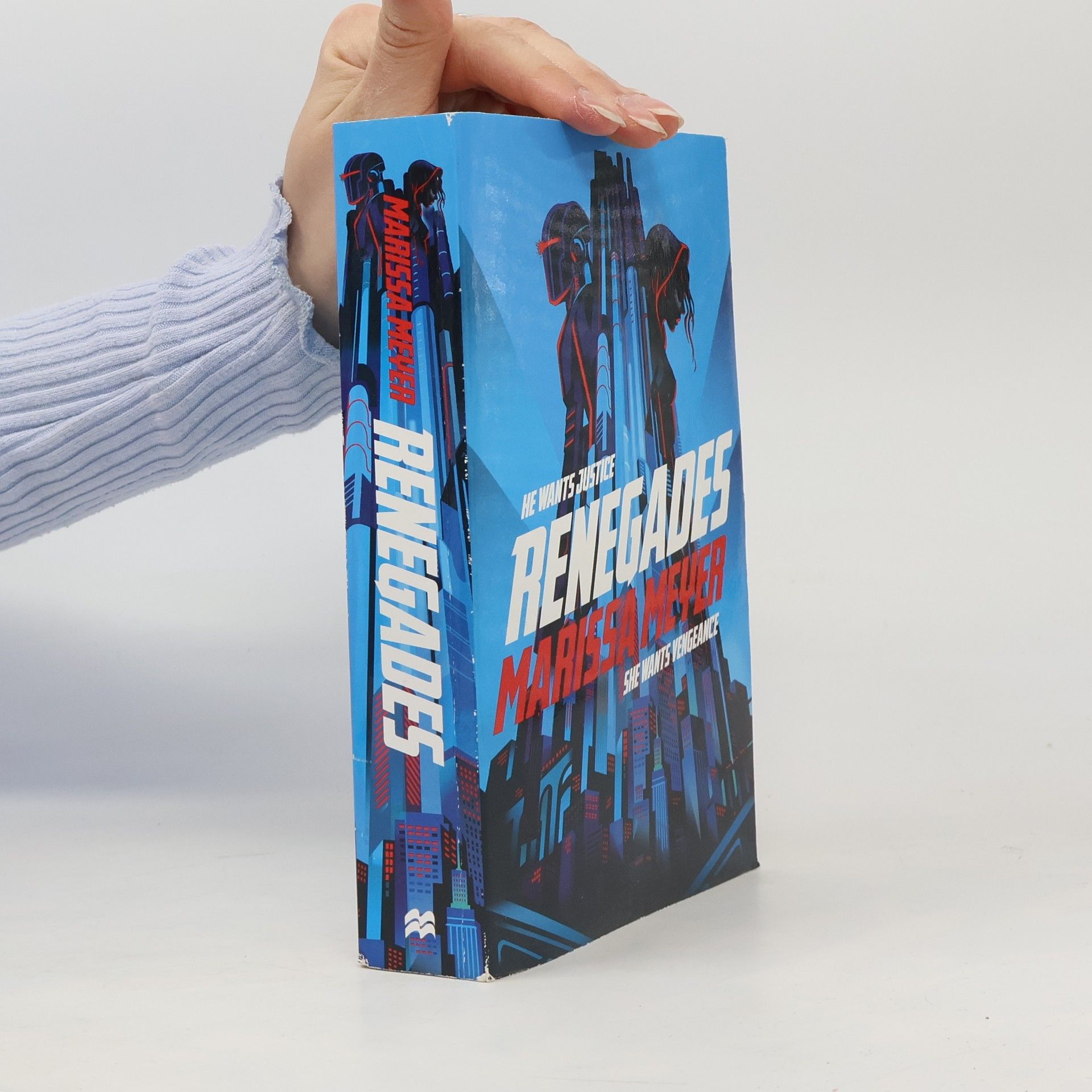 Marissa Meyer Renegades