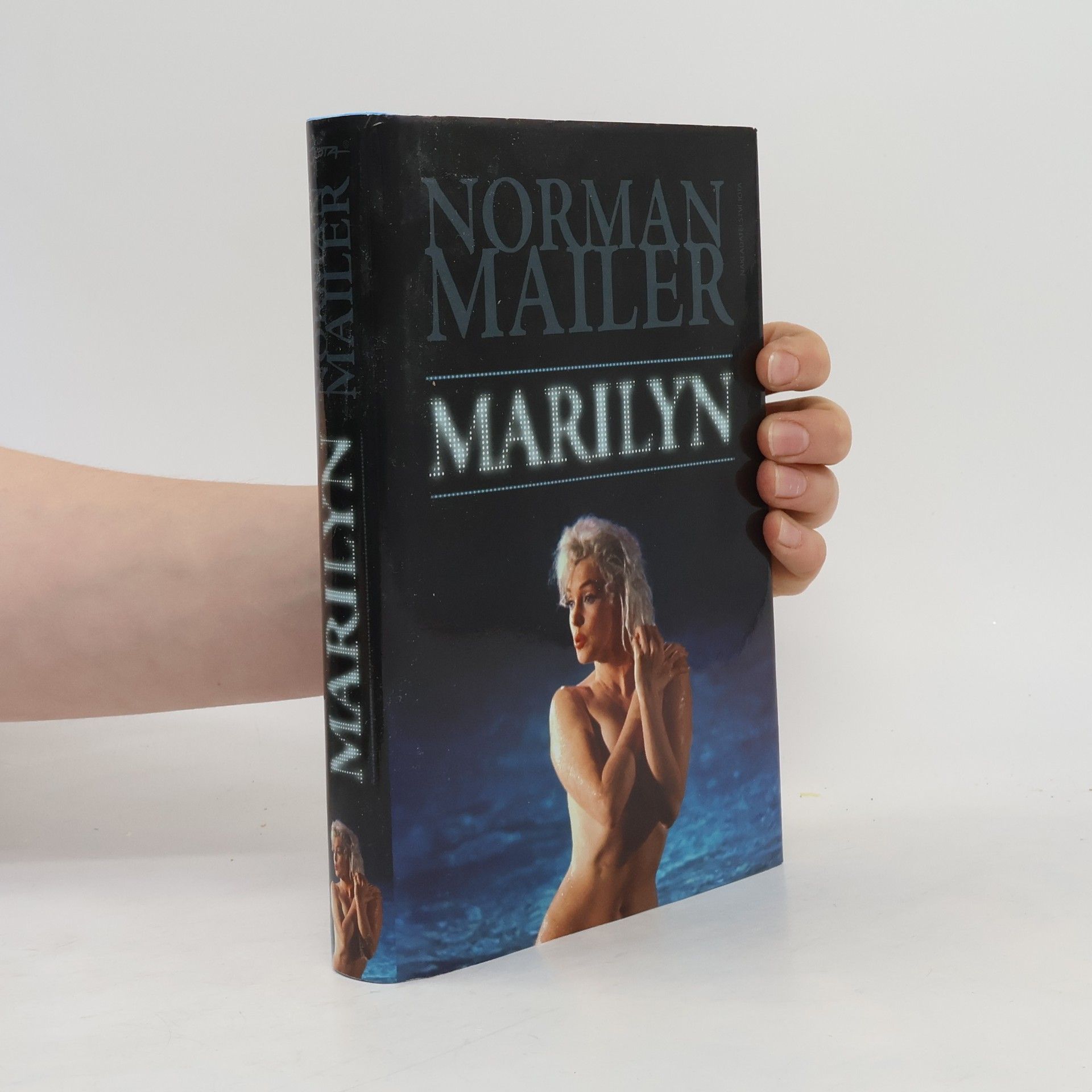 Marilyn