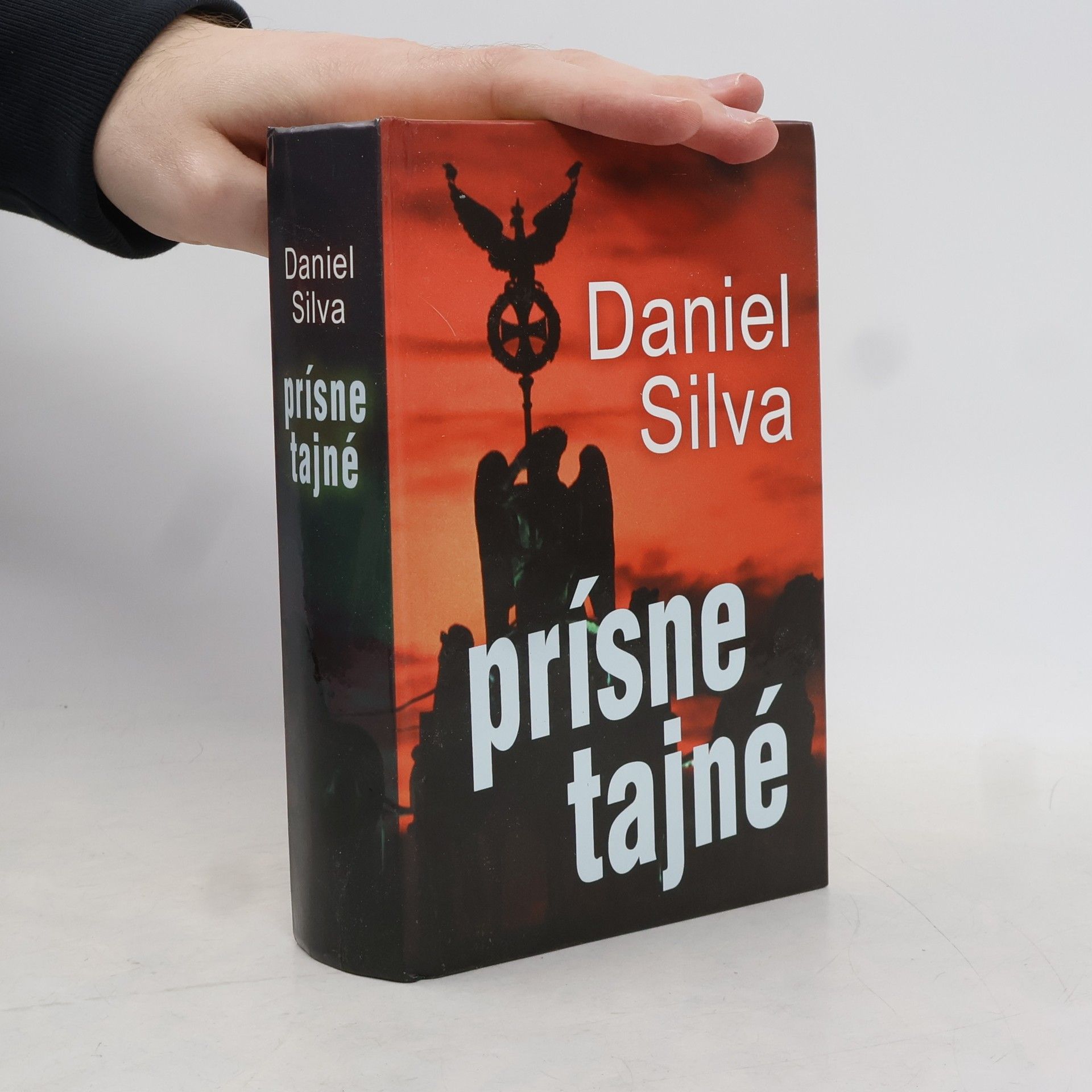 Daniel Silva Prísne tajné