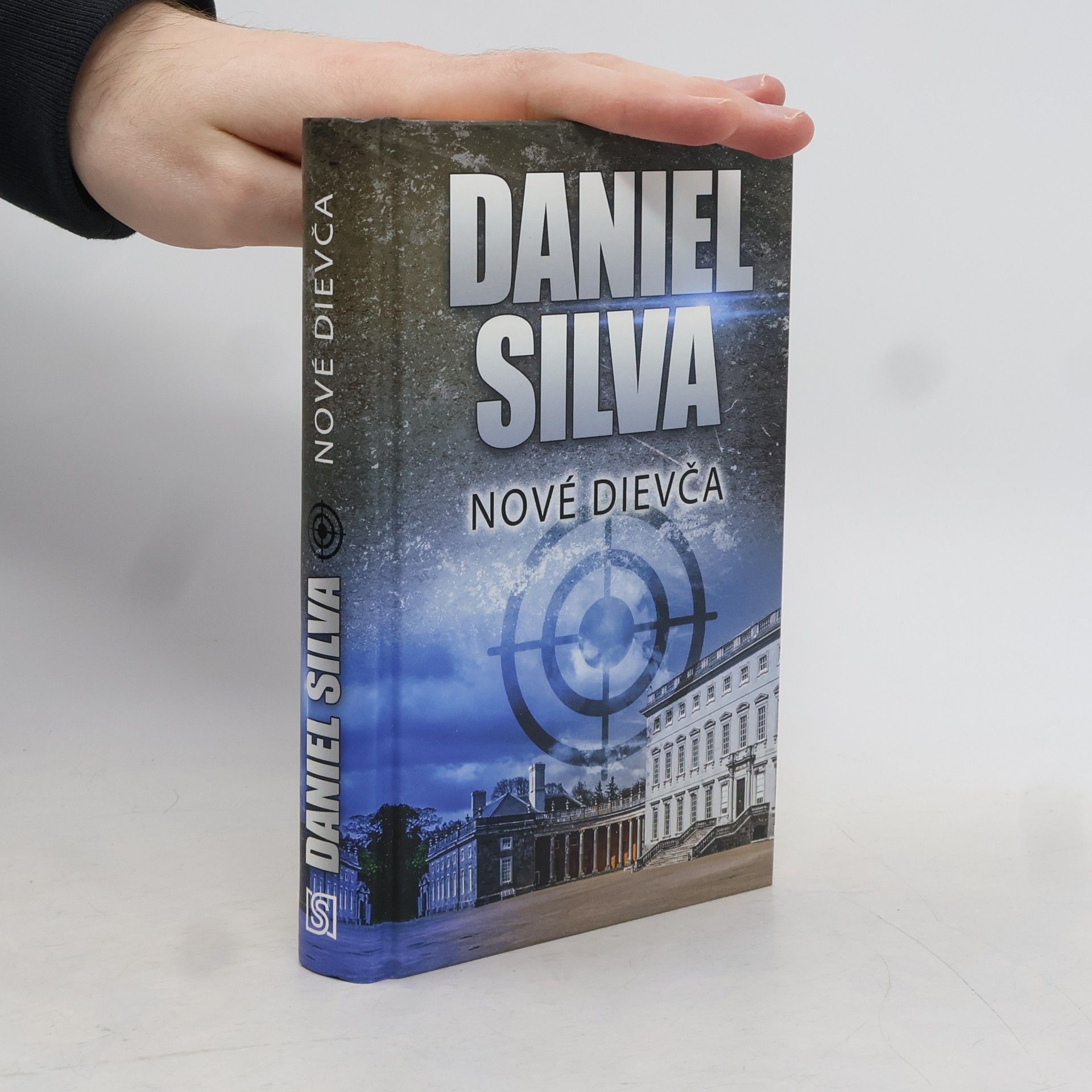 Daniel Silva Nové dievča