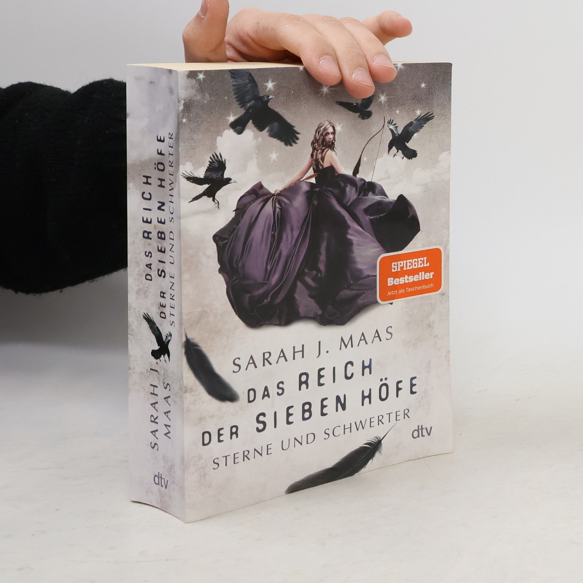 Sarah J. Maas Das Reich der sieben Höfe. Sterne und Schwerter