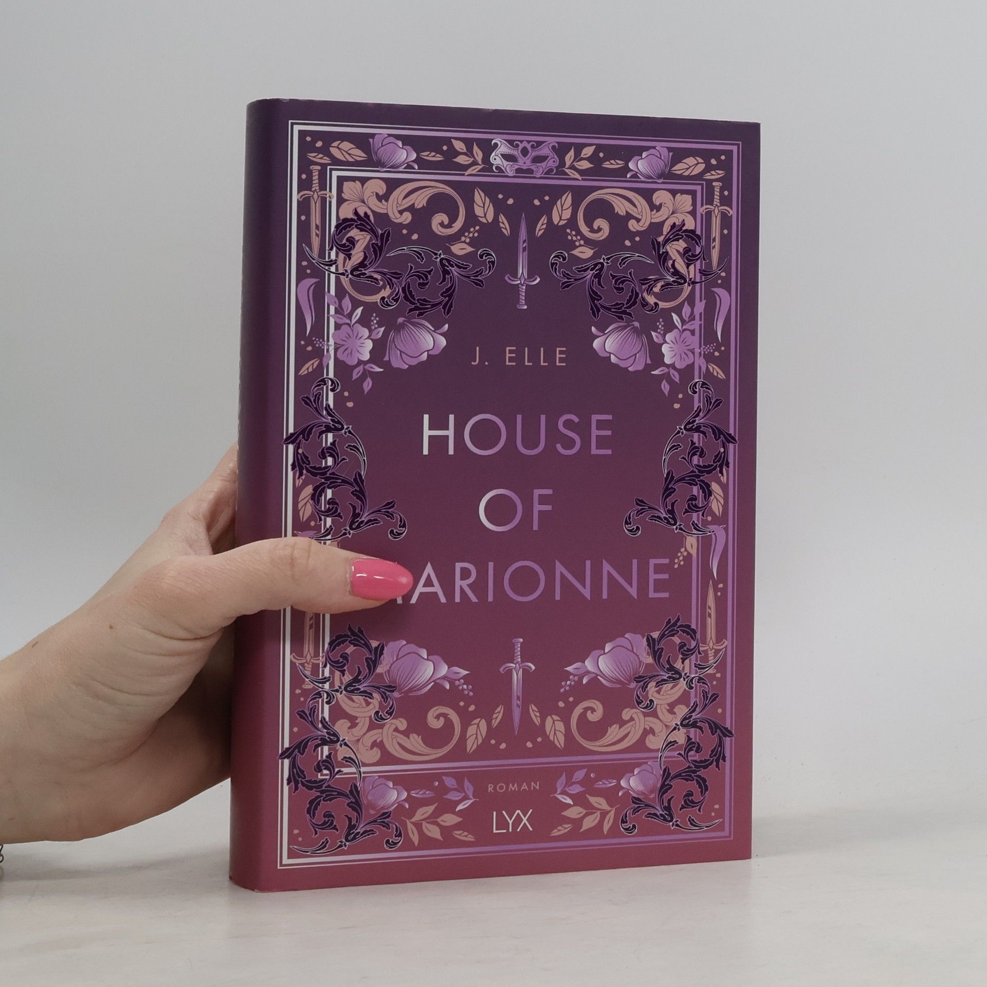 J. Elle House of Marionne