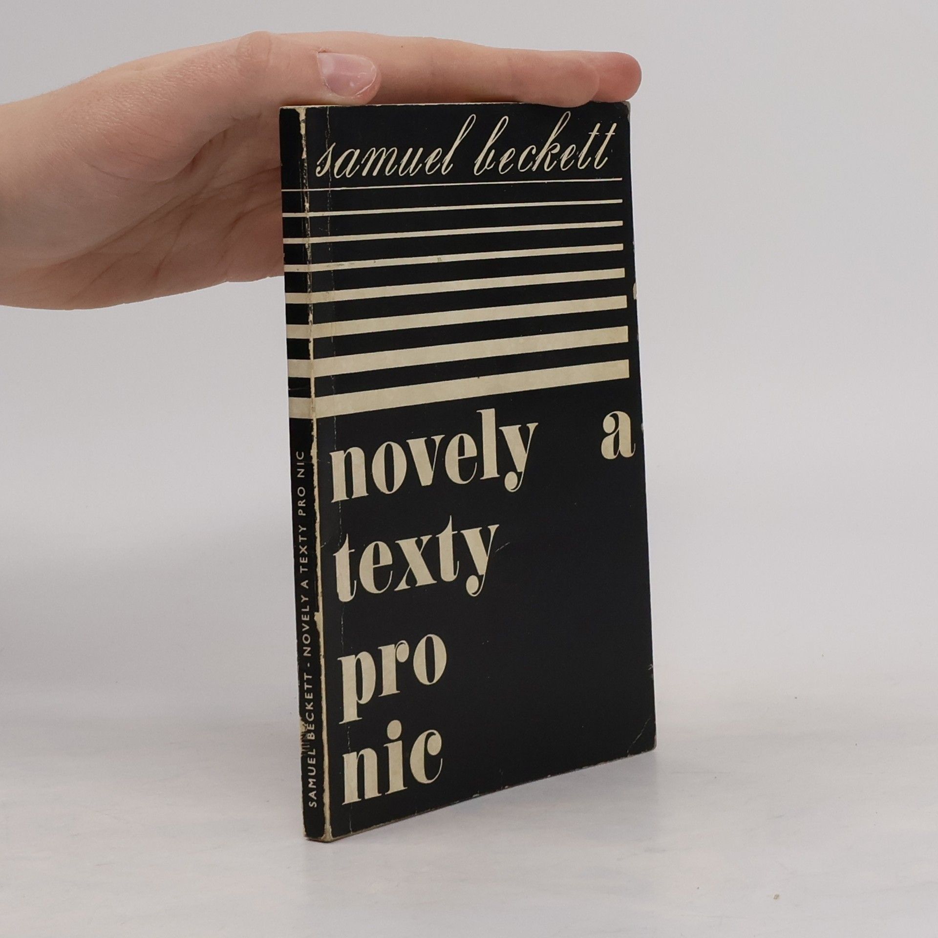 Samuel Beckett Novely a texty pro nic