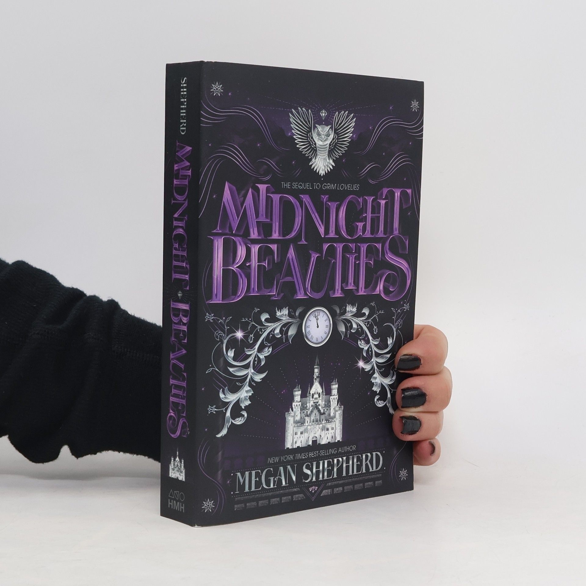 Megan Shepherd Midnight Beauties (International Edition)