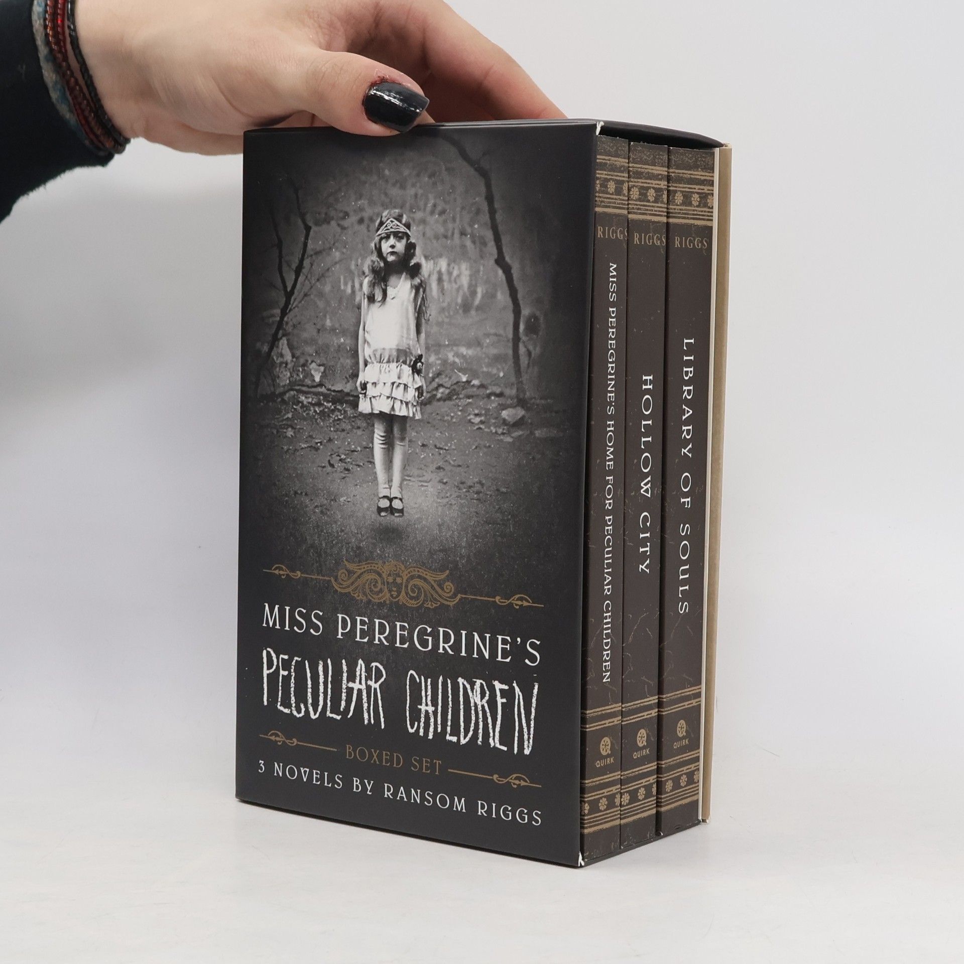 Ransom Riggs Miss Peregrine's Peculiar Children Boxed Set 1-3