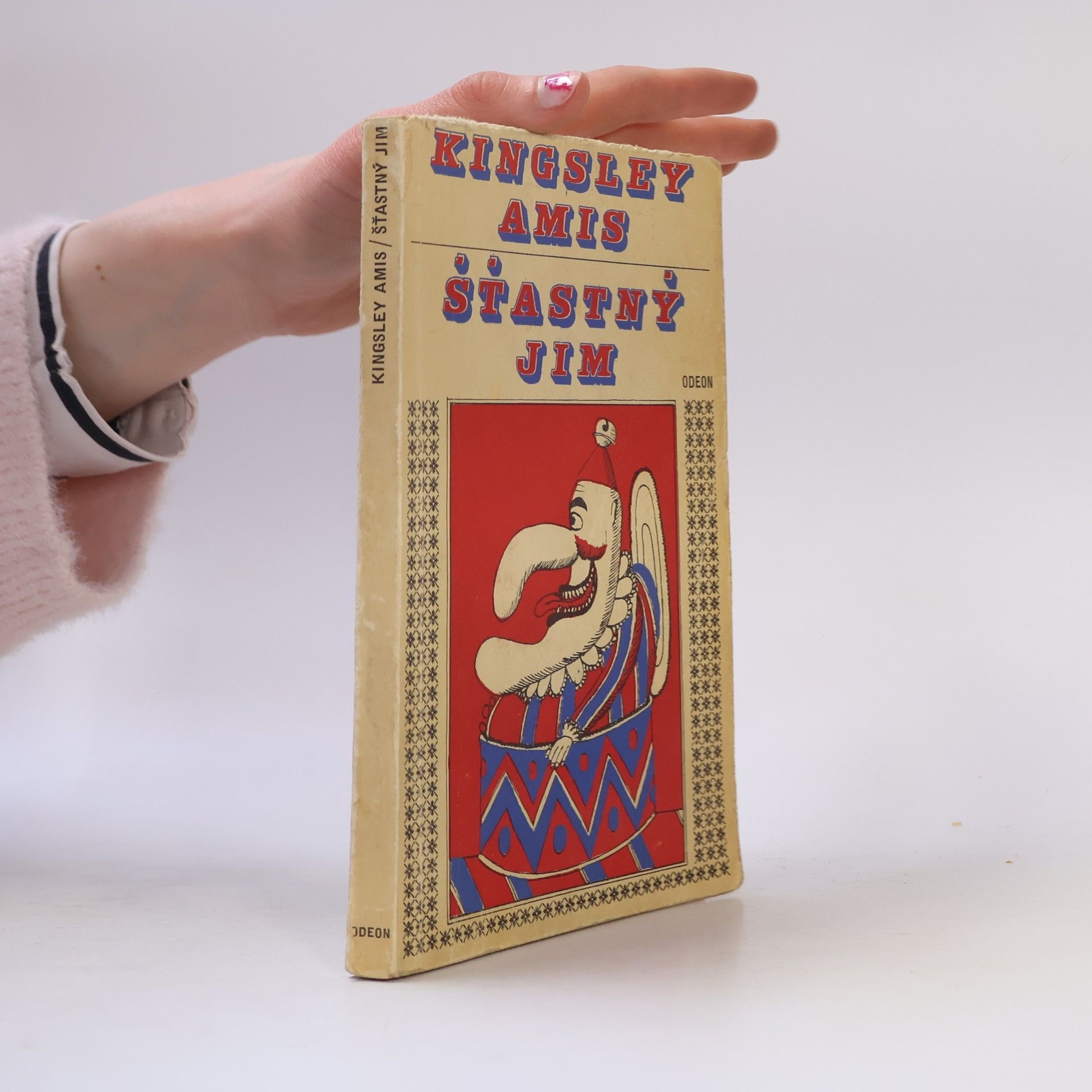 Kingsley Amis Šťastný Jim