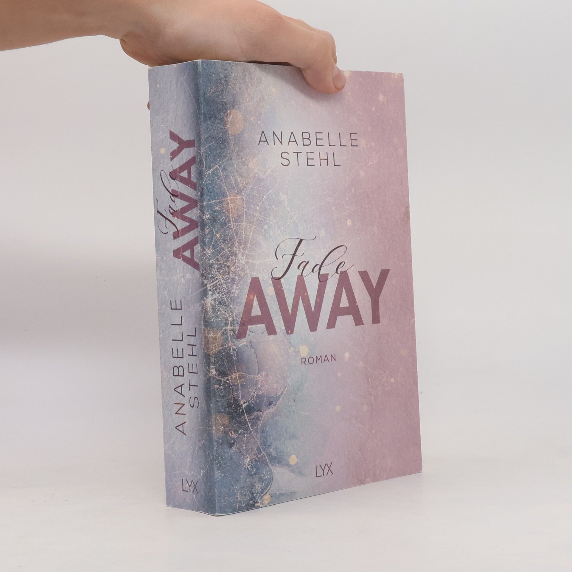 Anabelle Stehl Fadeaway