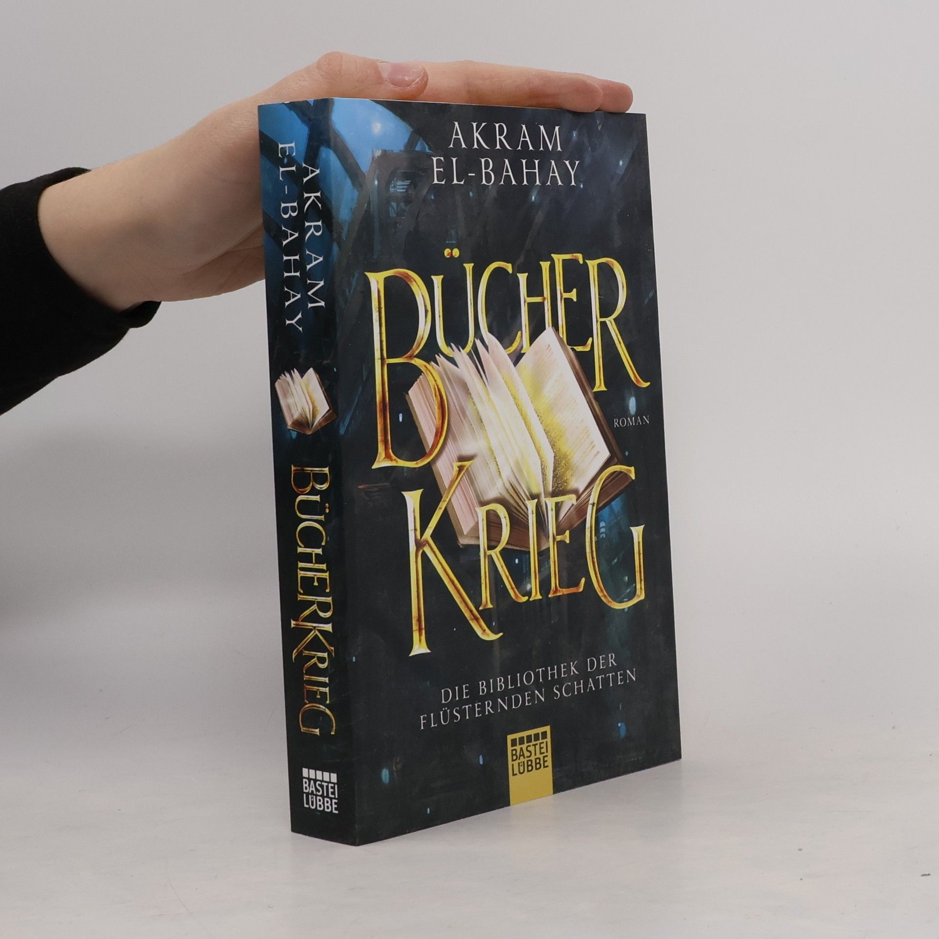 Akram El-Bahay Bücherkrieg