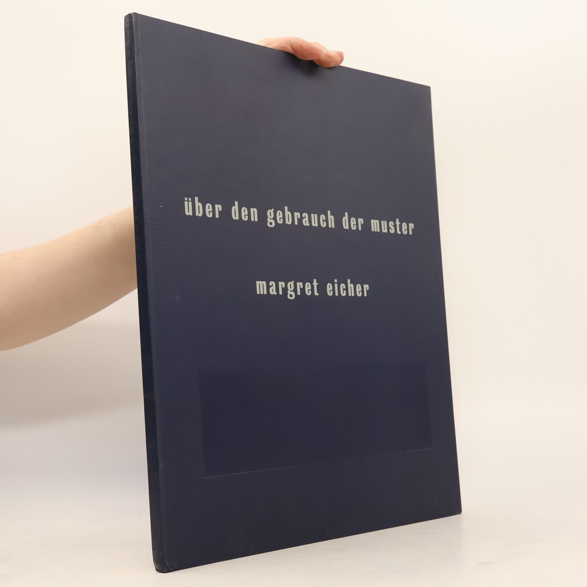 Margret Eicher Über den Gebrauch der Muster: Raumbezogene Copy Collagen: Kunsthalle Mannheim, 25.6.94-7.8.94