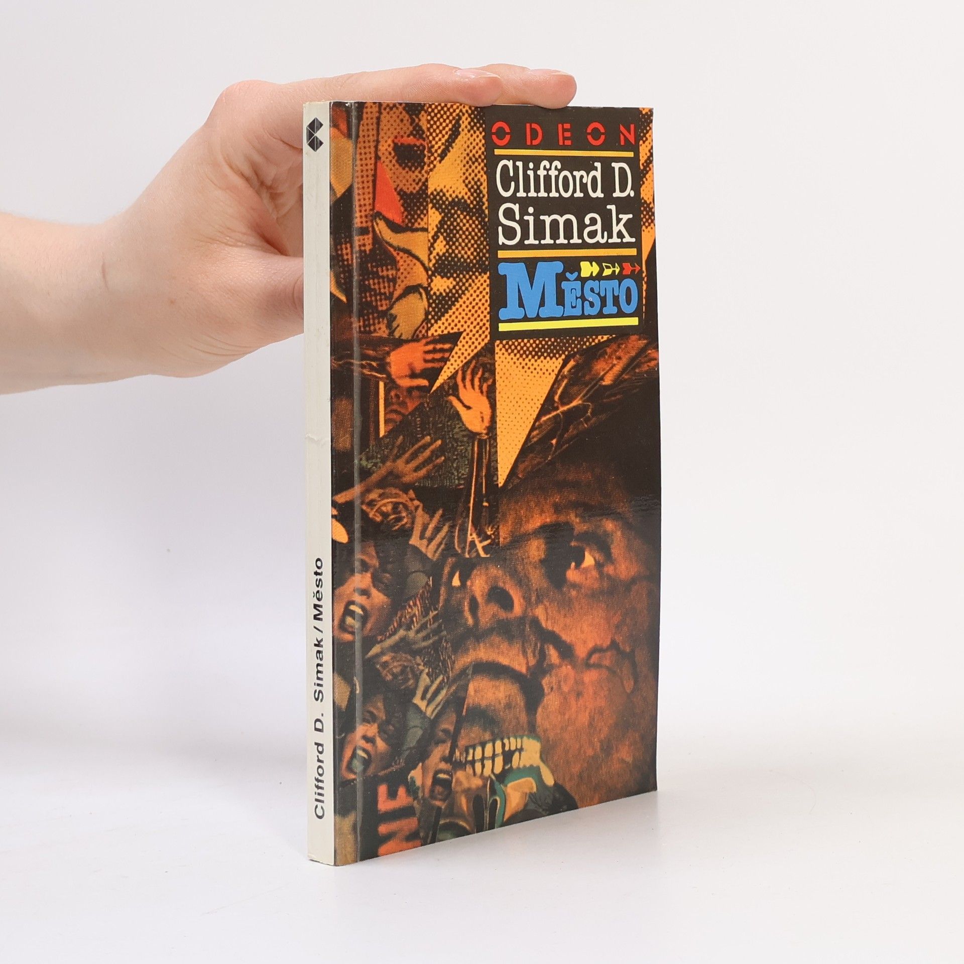 Clifford D. Simak Město