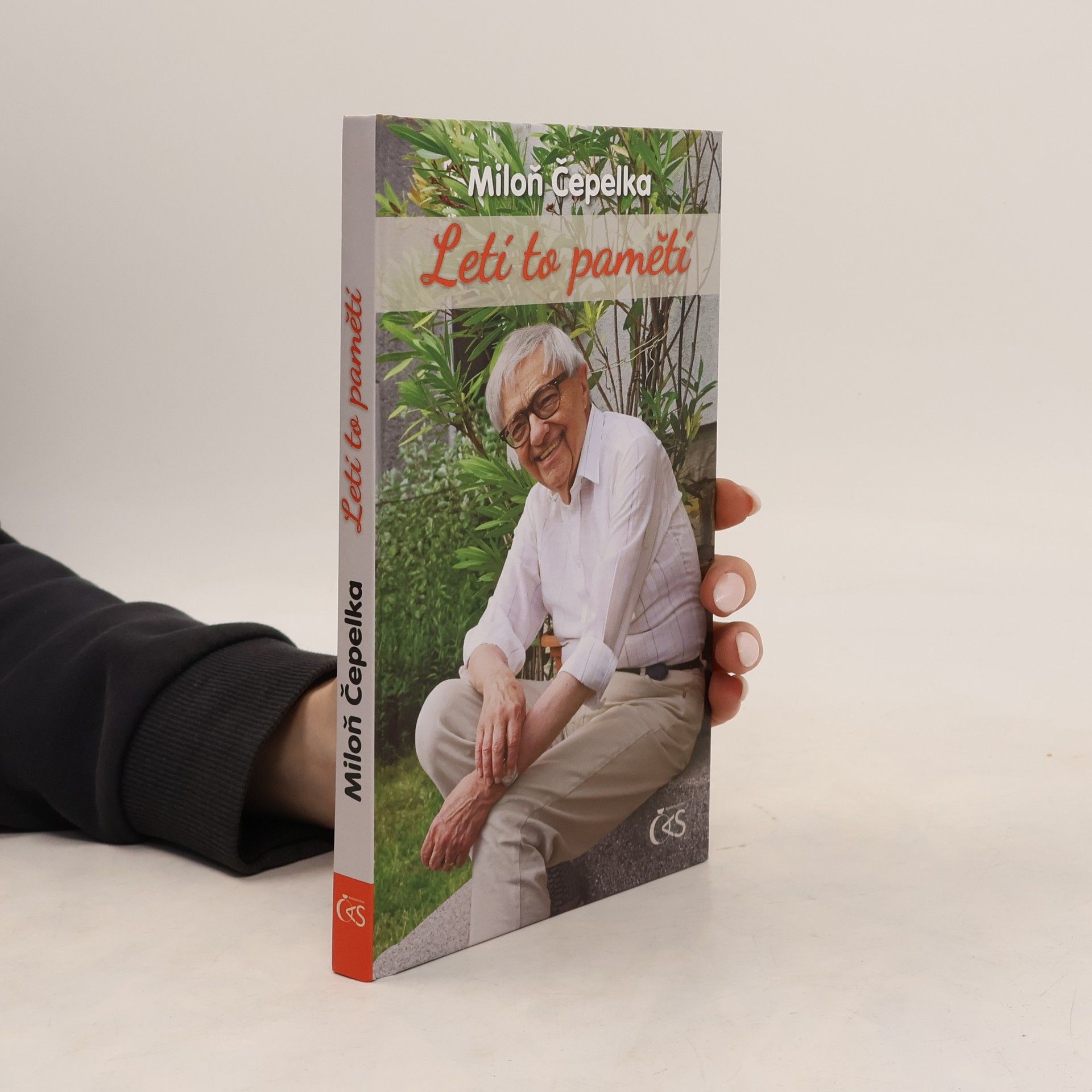 Miloň Čepelka Letí to pamětí : vzpomínky, dojmy, glosy 2023