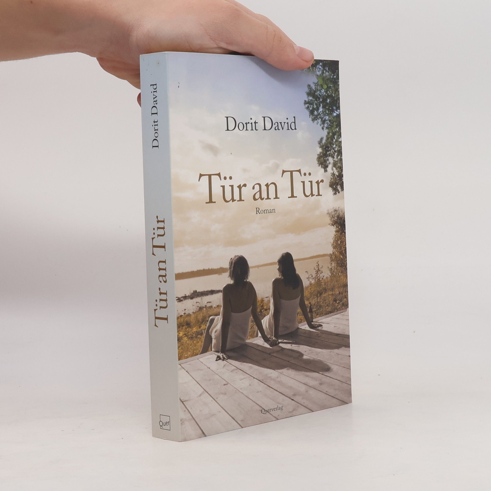 Dorit David Tür an Tür