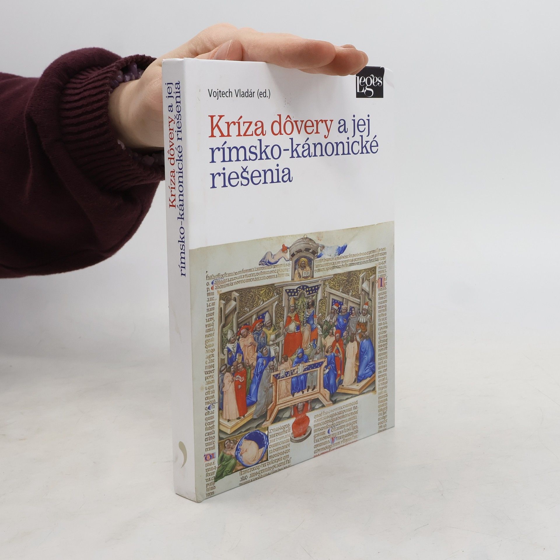 Kríza dôvery a jej rímsko-kánonické riešenia