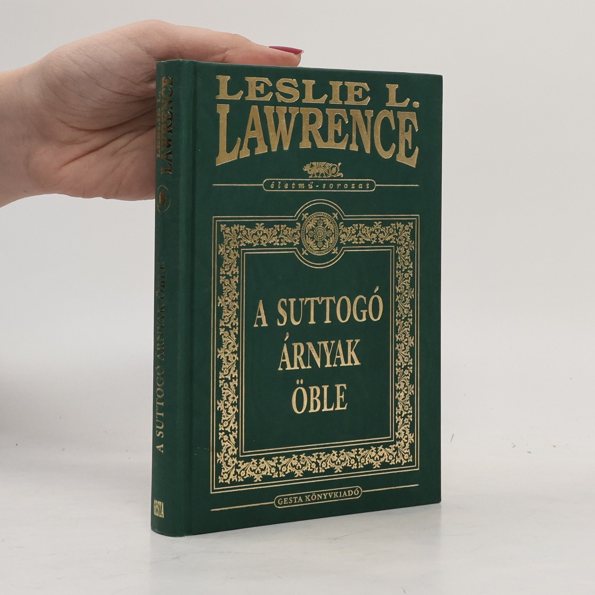 A suttogó árnyak öble