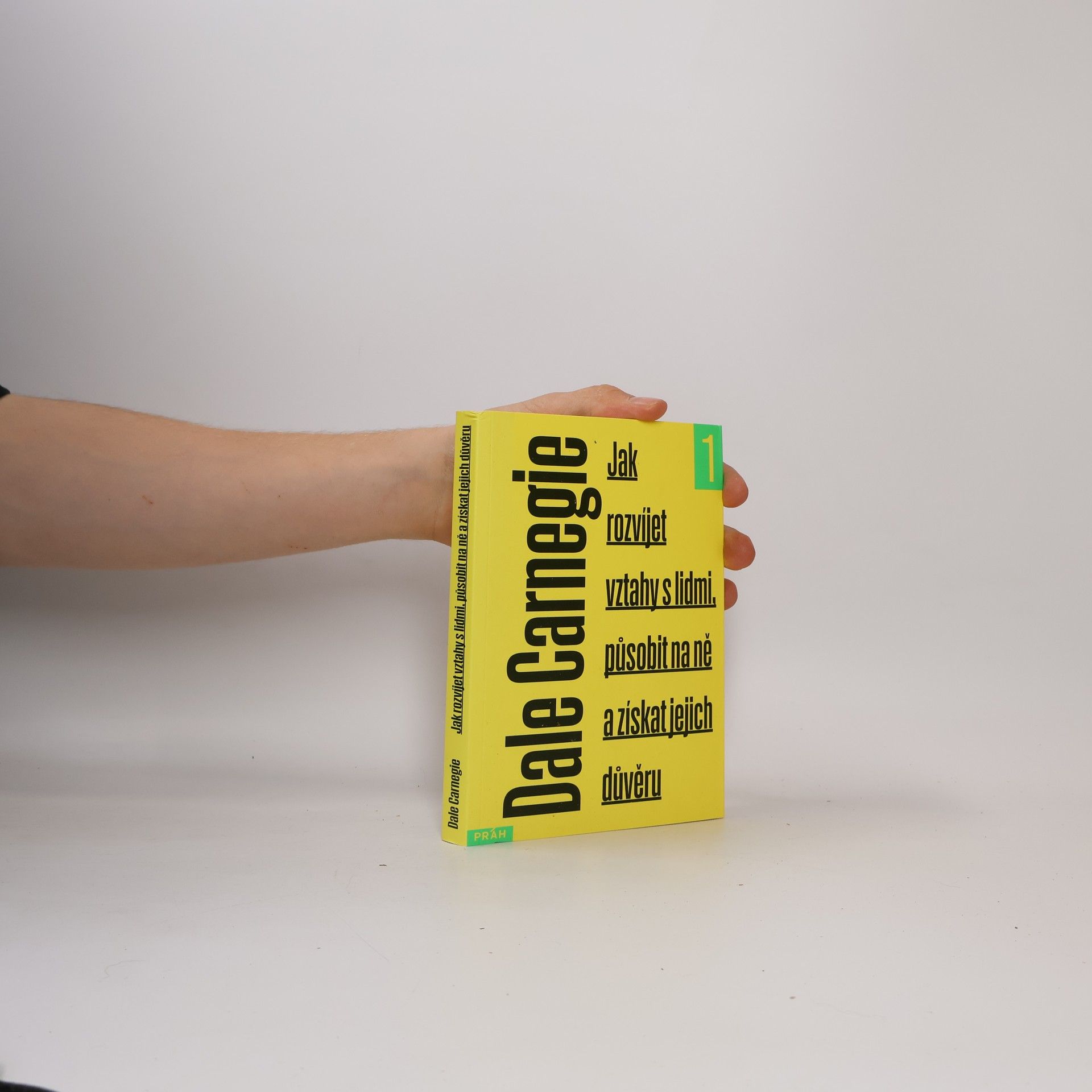 Jak rozvíjet vztahy s lidmi, působit na ně a získat jejich důvěru