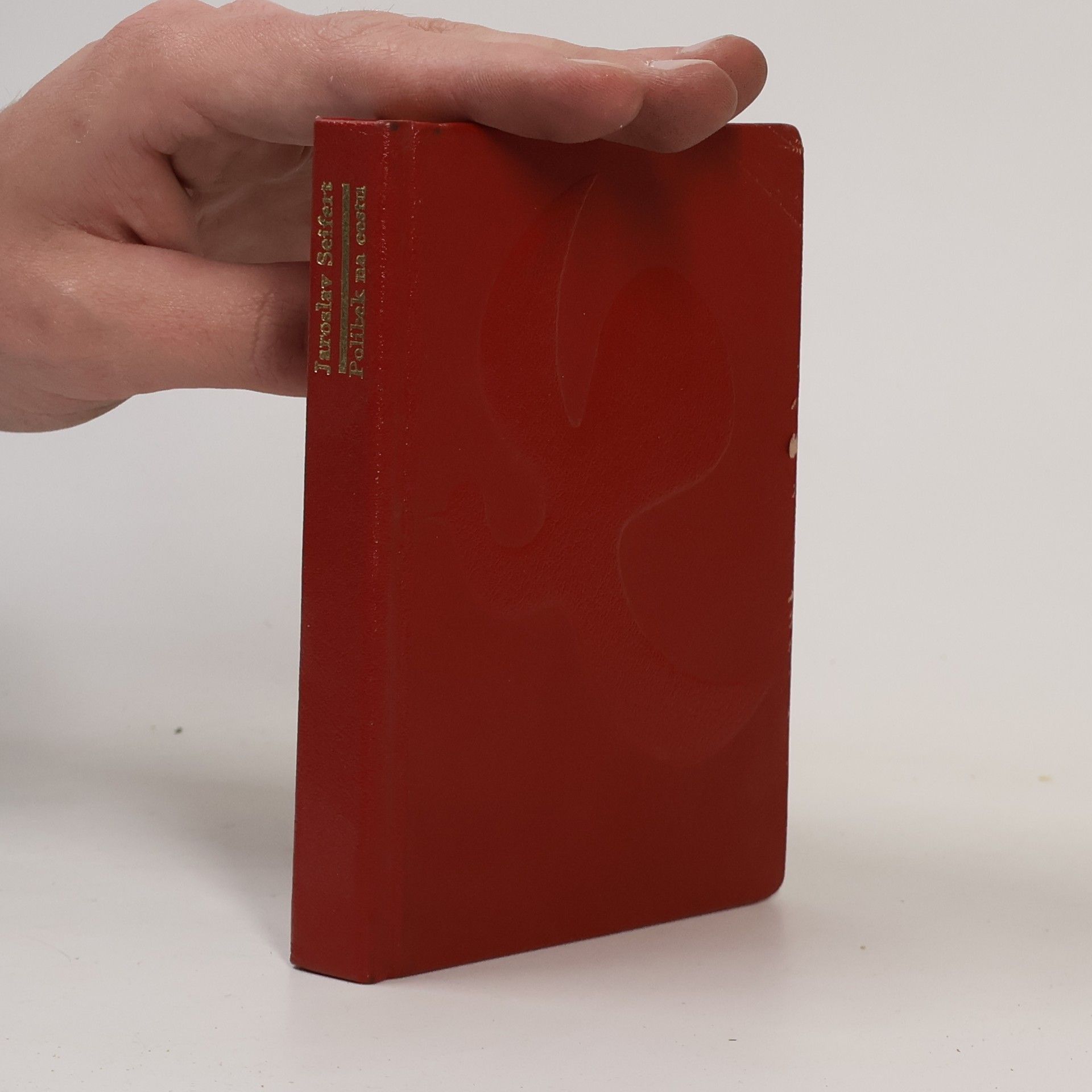 Jaroslav Seifert Polibek na cestu