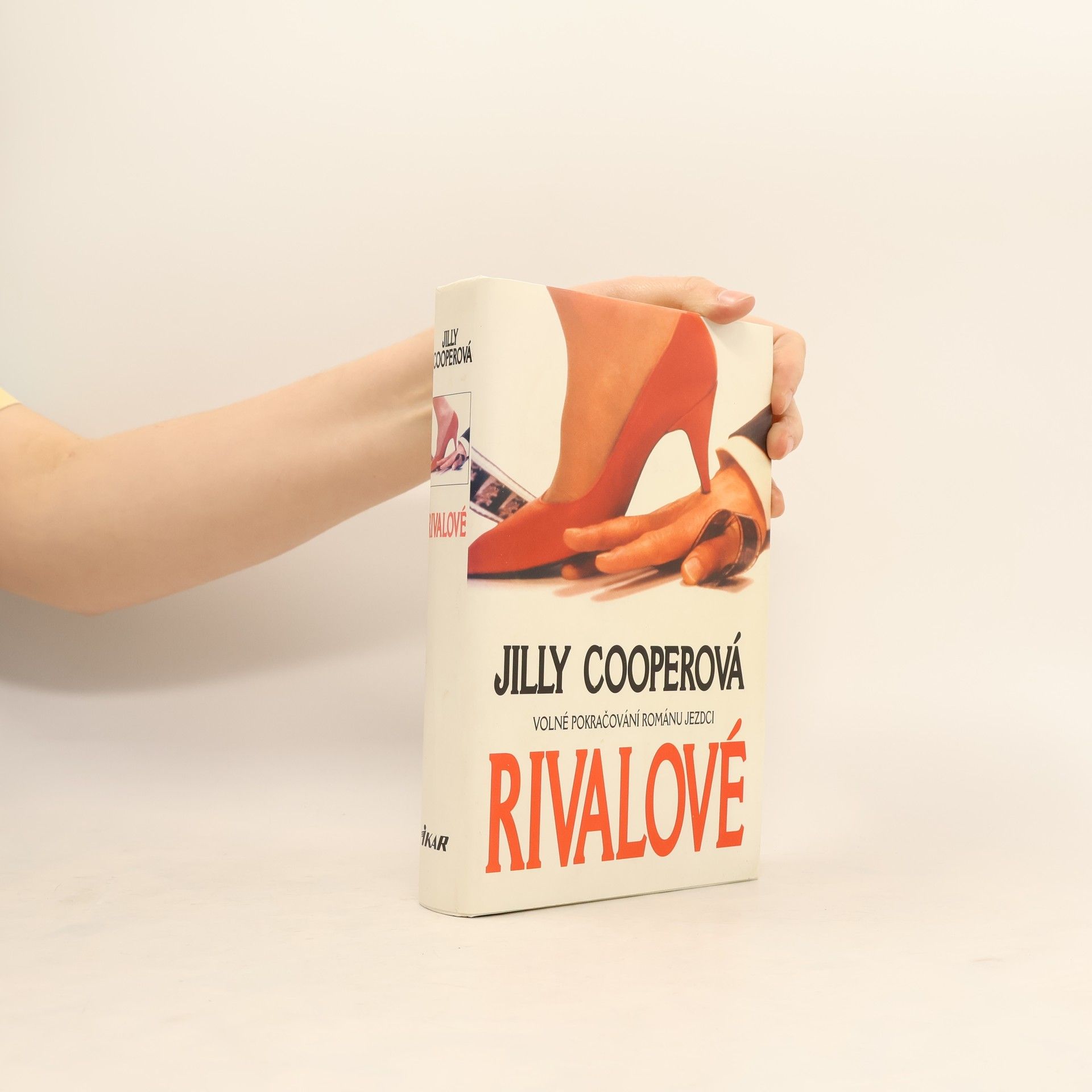 Jilly Cooper Rivalové