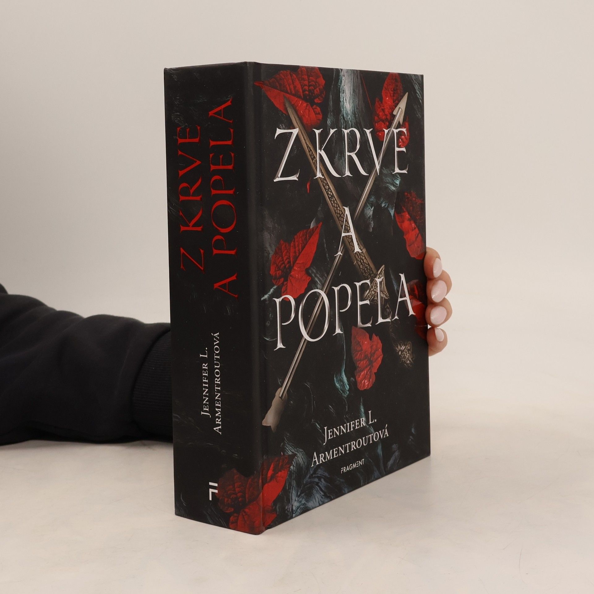 Pavla Kubešová Z krve a popela