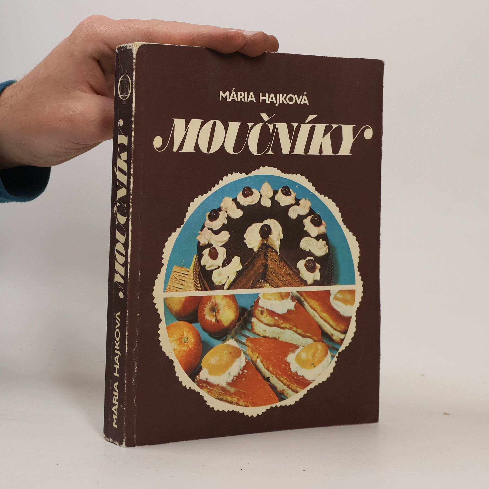 Mária Hajková Moučníky