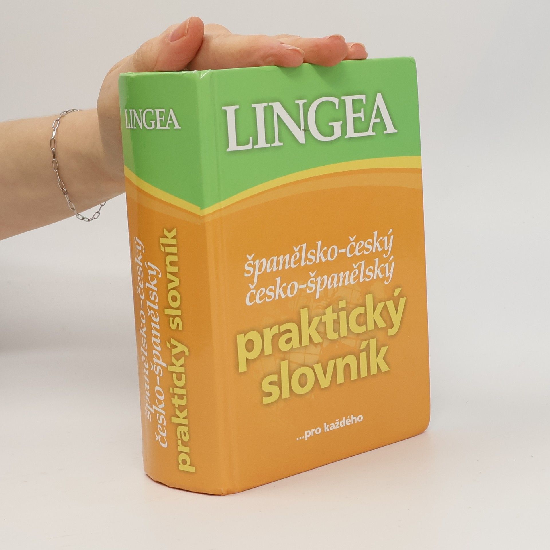Collectif d'auteurs Lingea španělsko-český a česko-španělský praktický slovník