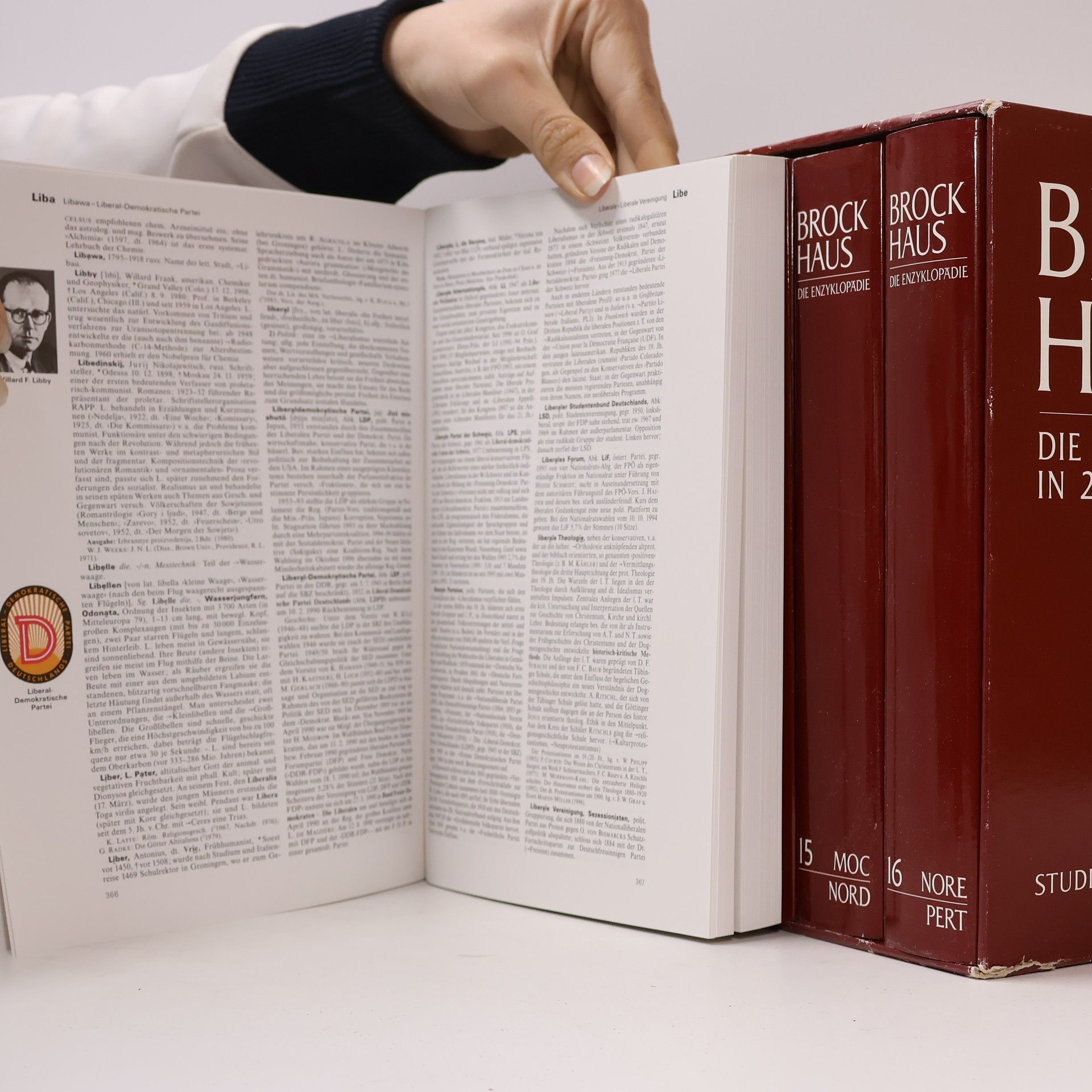Autorenkollektiv Brockhaus. Die Enzyklopädie 13-16
