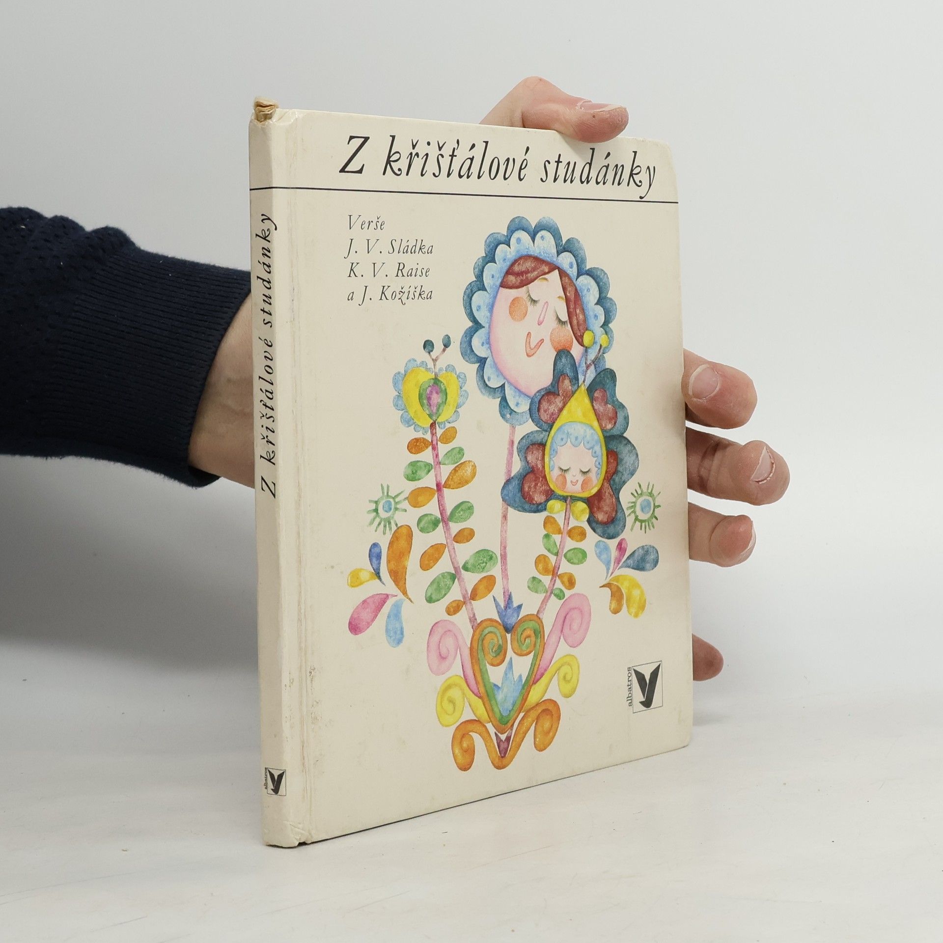 Z křišťálové studánky