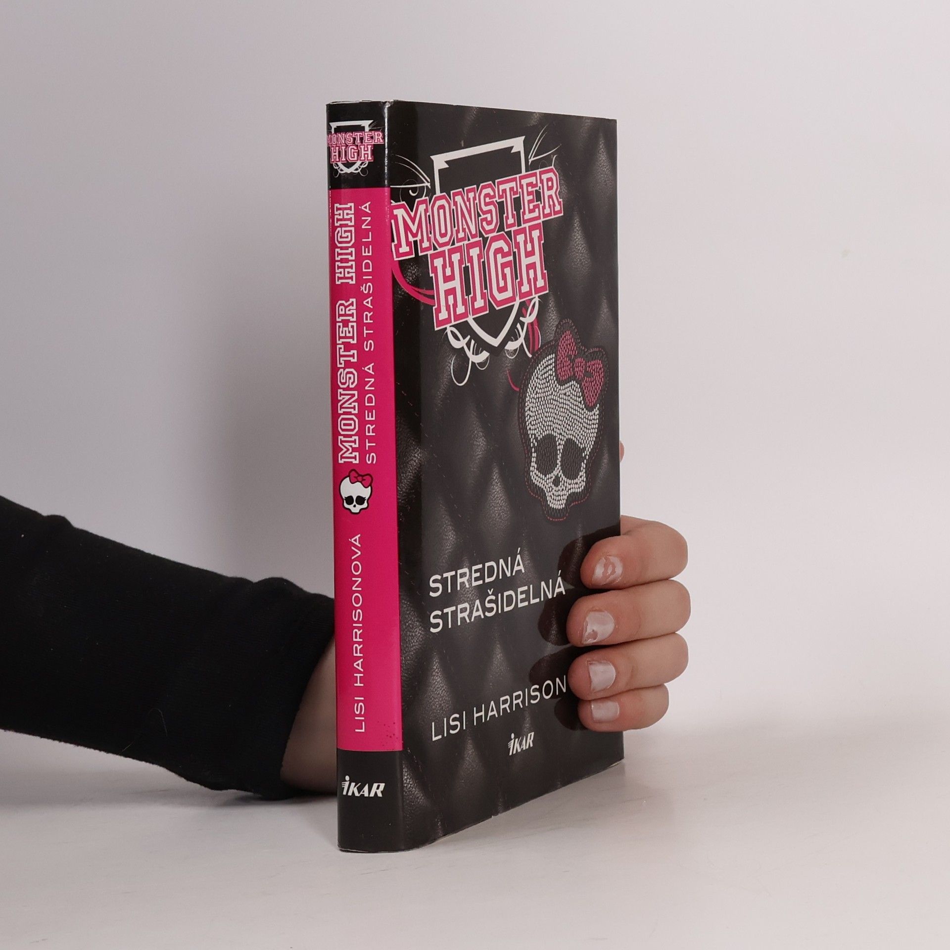 Lisi Harrison Monster High - Stredná strašidelná