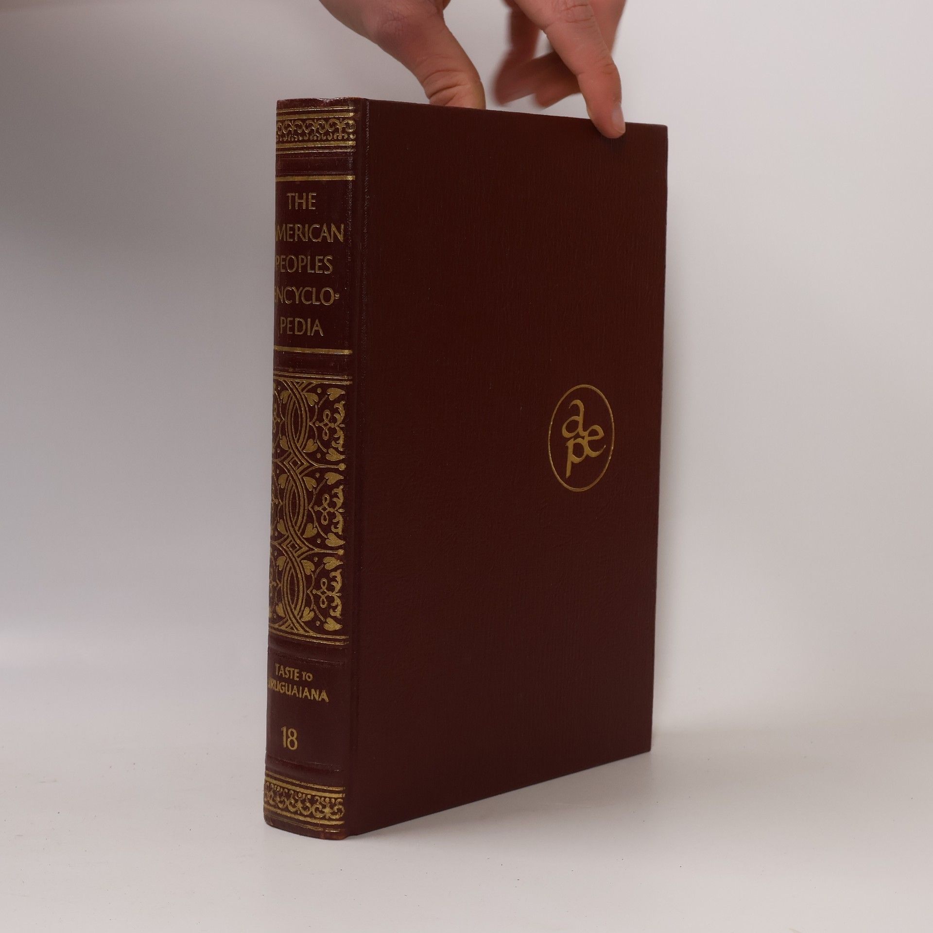 Kolektív autorov The American Peoples Encyklopedia 18