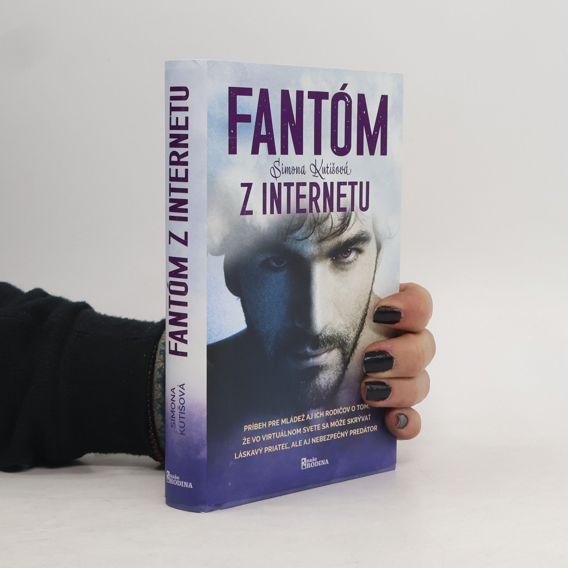 Simona Kutišová Fantóm z internetu