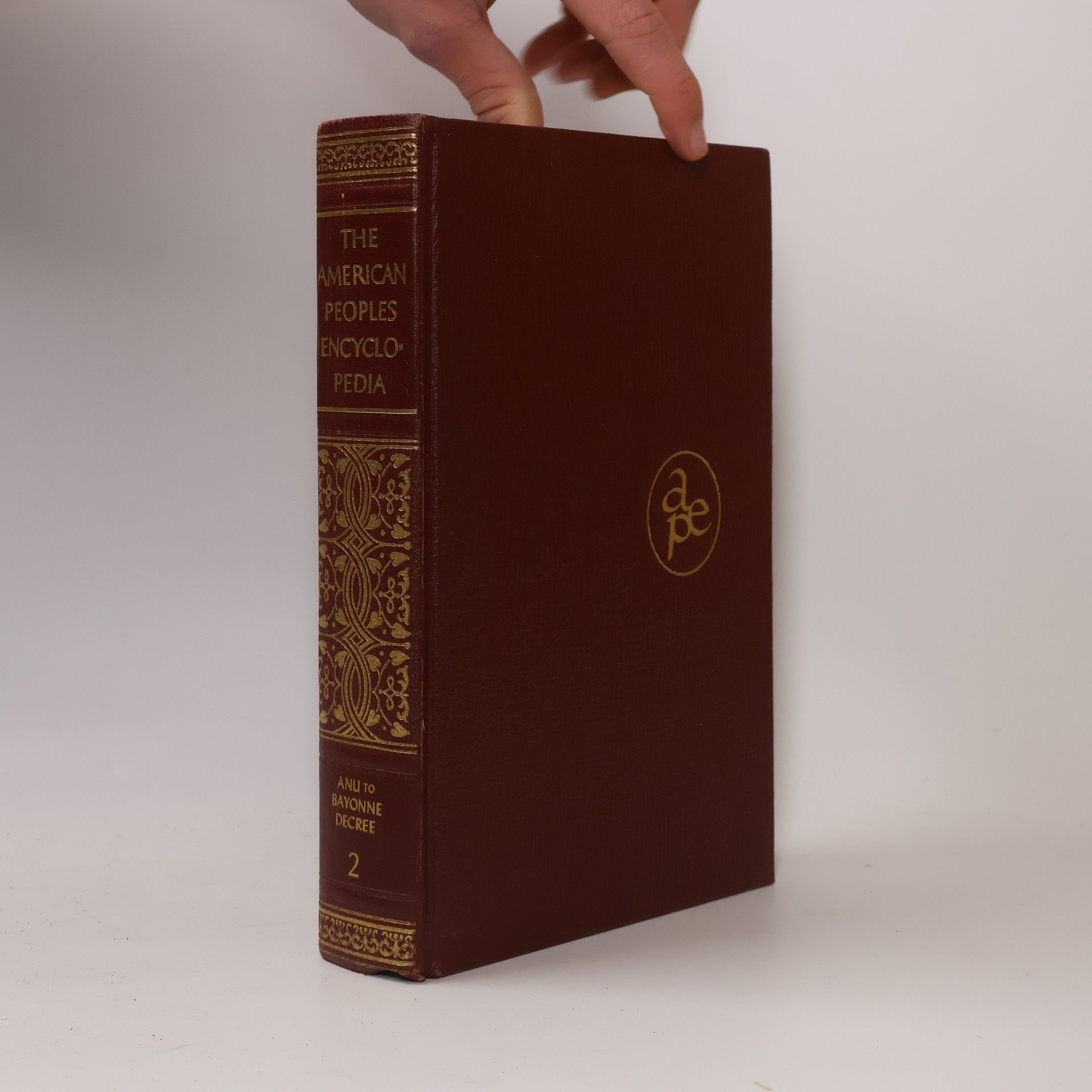 Various authors The American People Encyclopedia 2