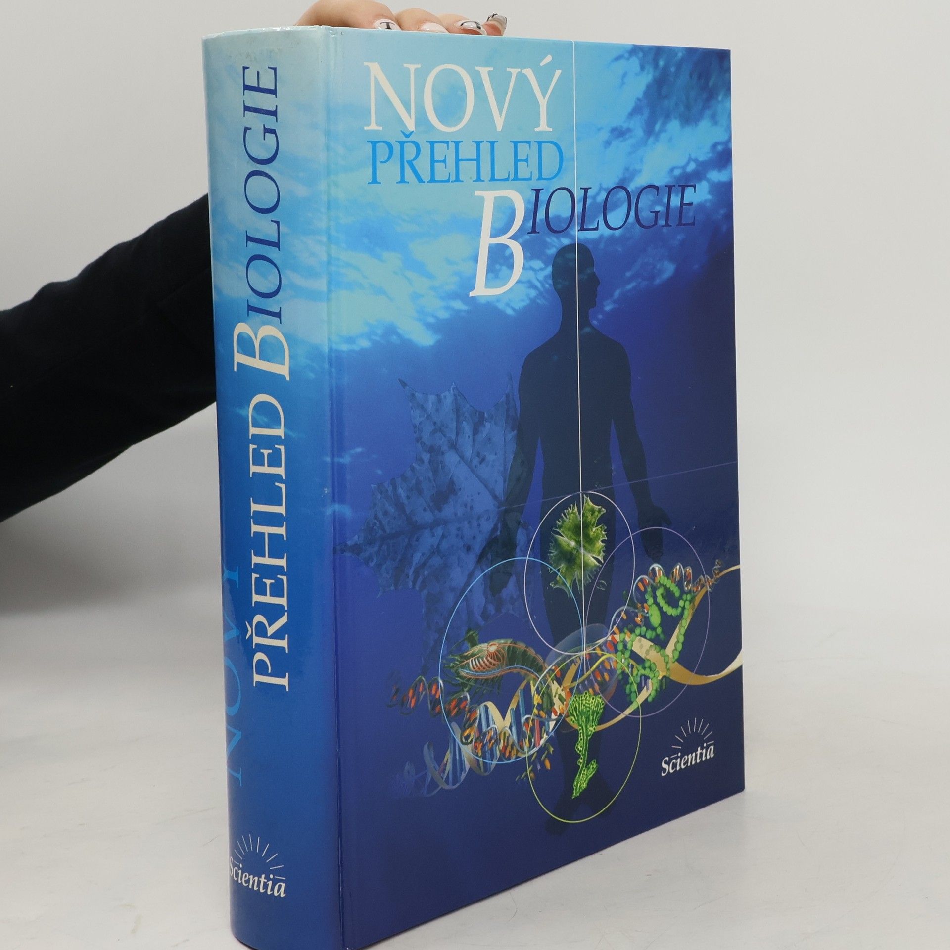 Various authors Nový přehled biologie
