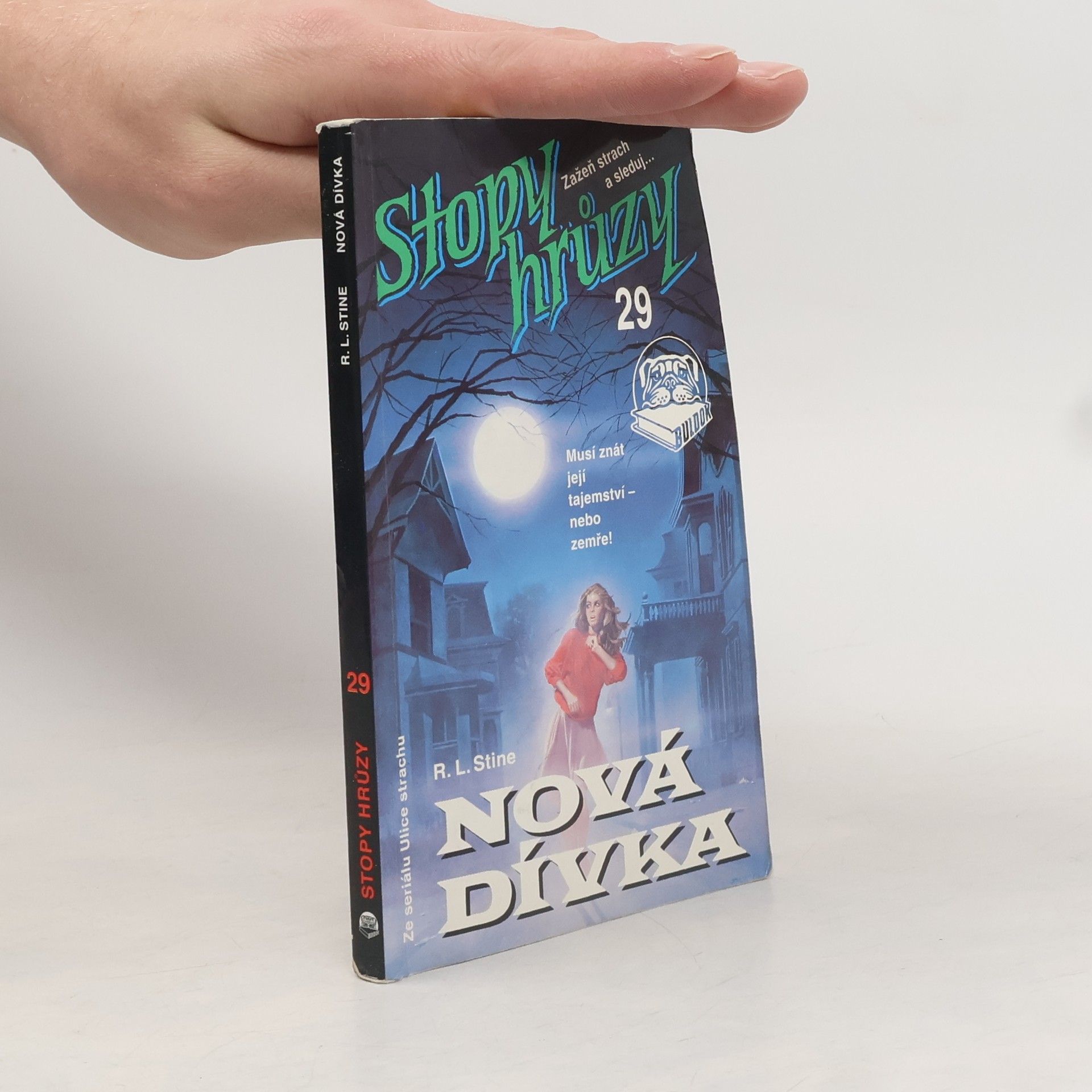 R. L. Stine Nová dívka
