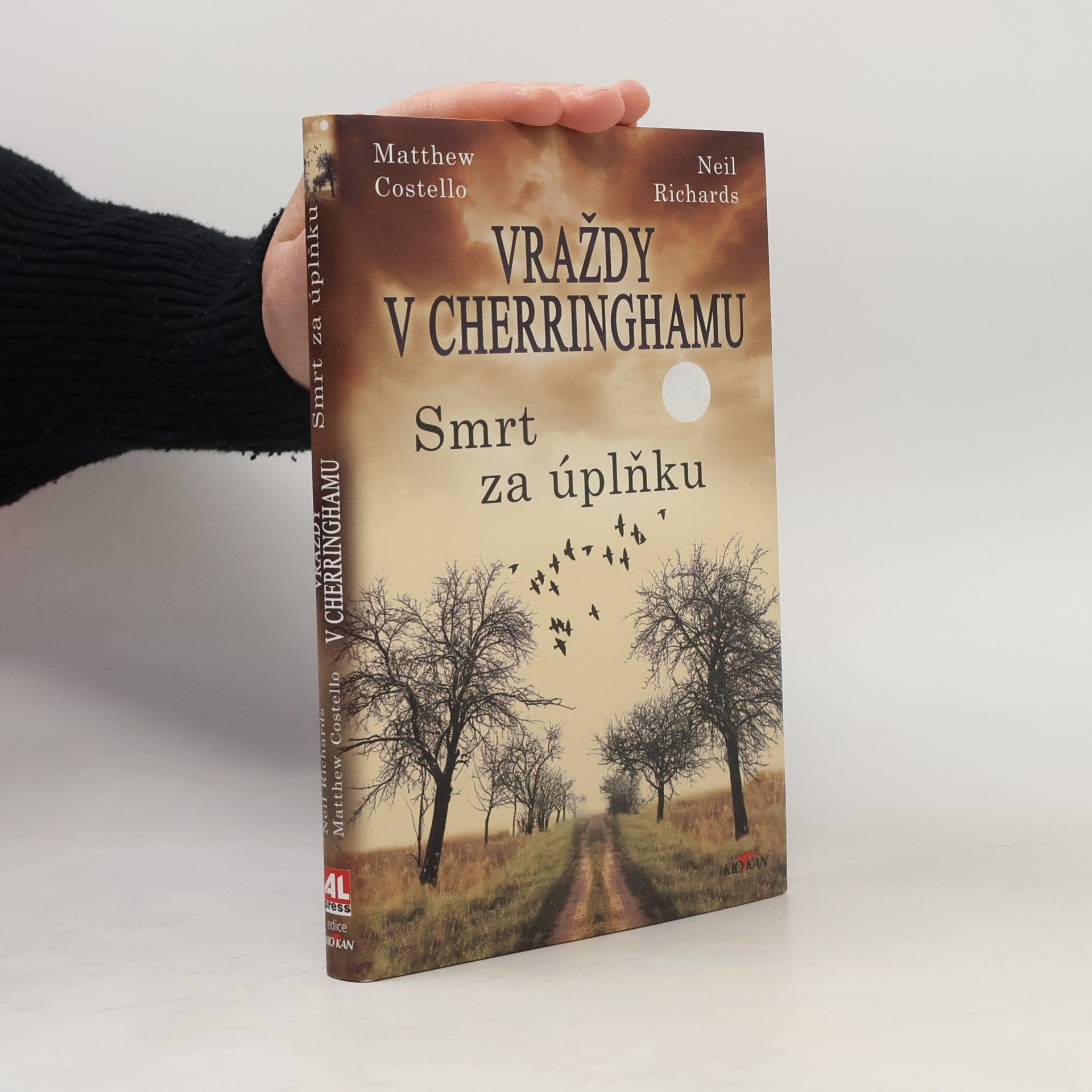 Jan Mrlík Vraždy v Cherringhamu. Smrt za úplňku