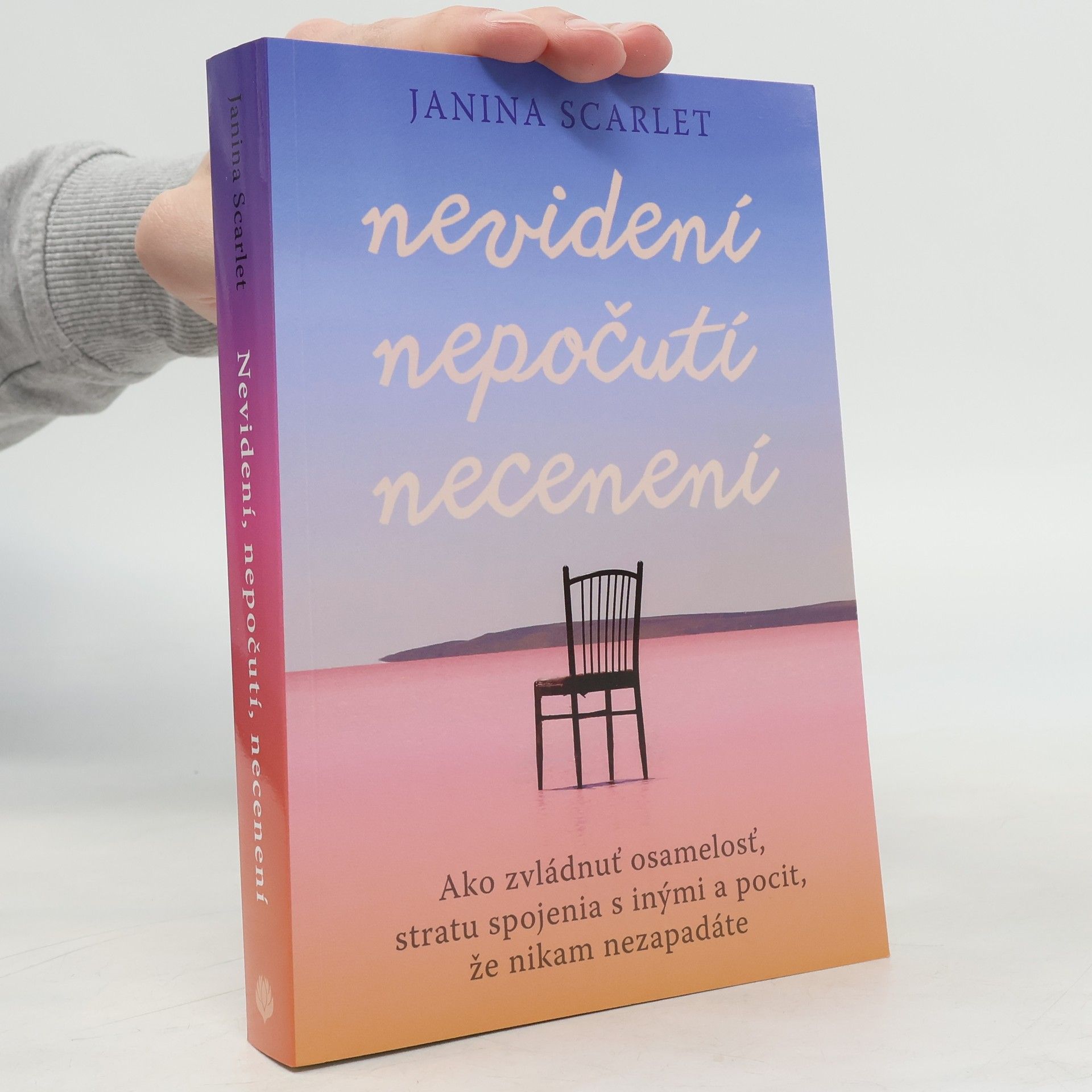 Janina Scarlet Nevidení, nepočutí, necenení