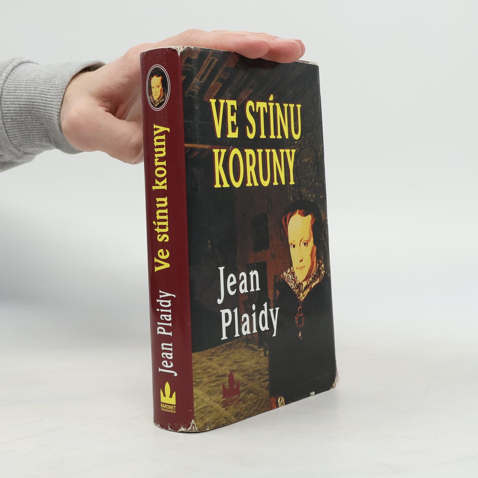 Jean Plaidy Ve stínu koruny