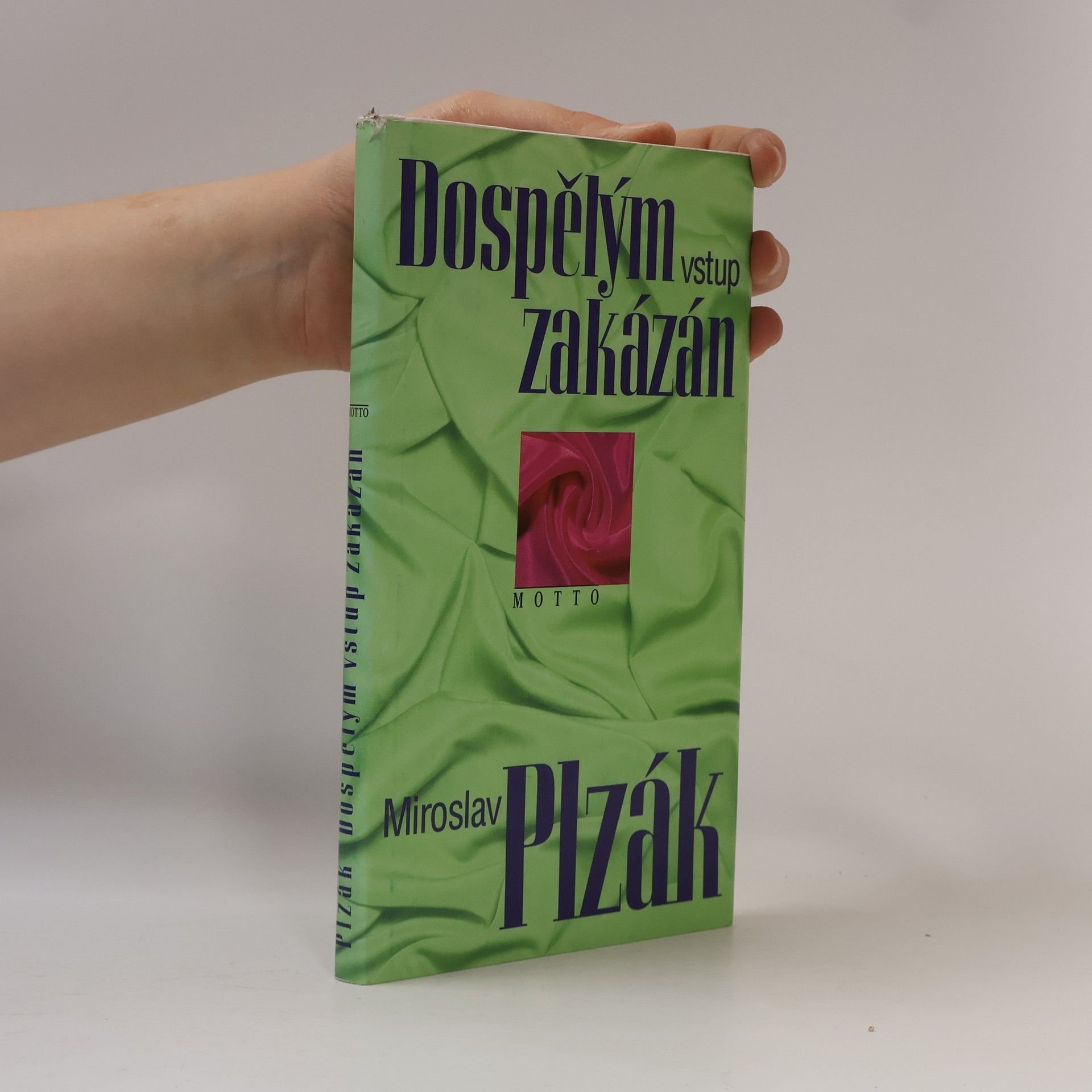 Dospělým vstup zakázán