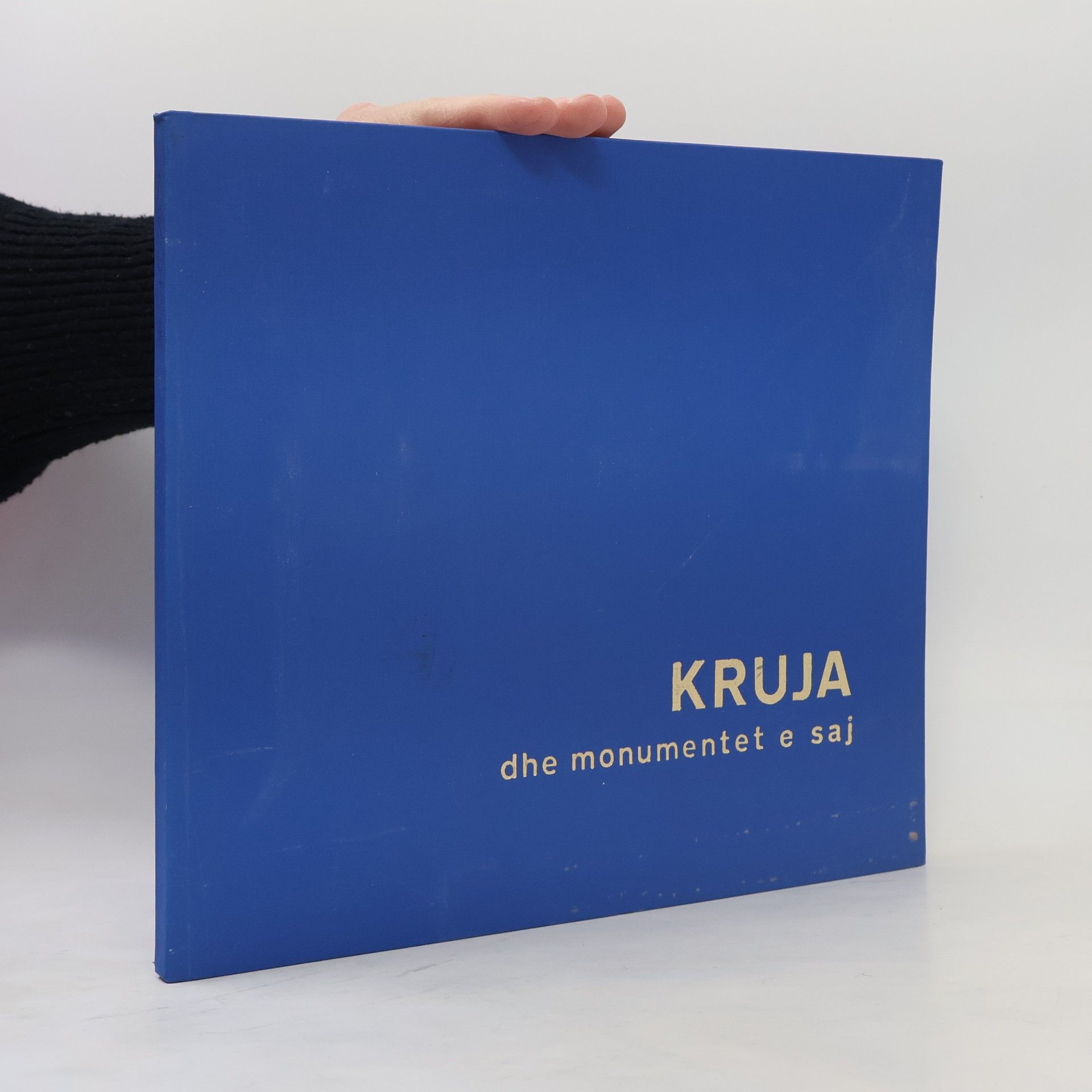 Kolektiv autorů Kruja dhe monumentet e saj