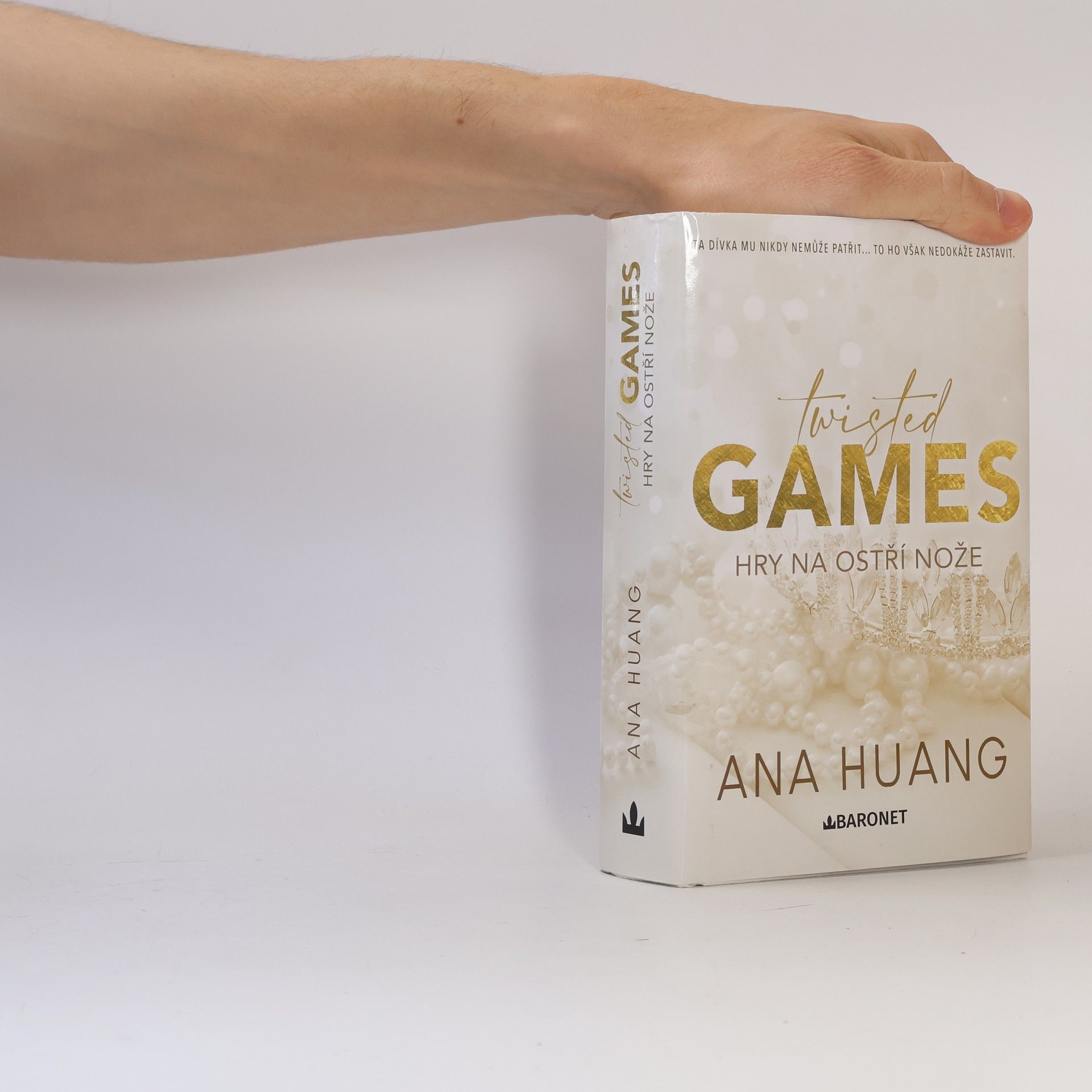 Ivana Dresia Twisted games. Hry na ostří nože