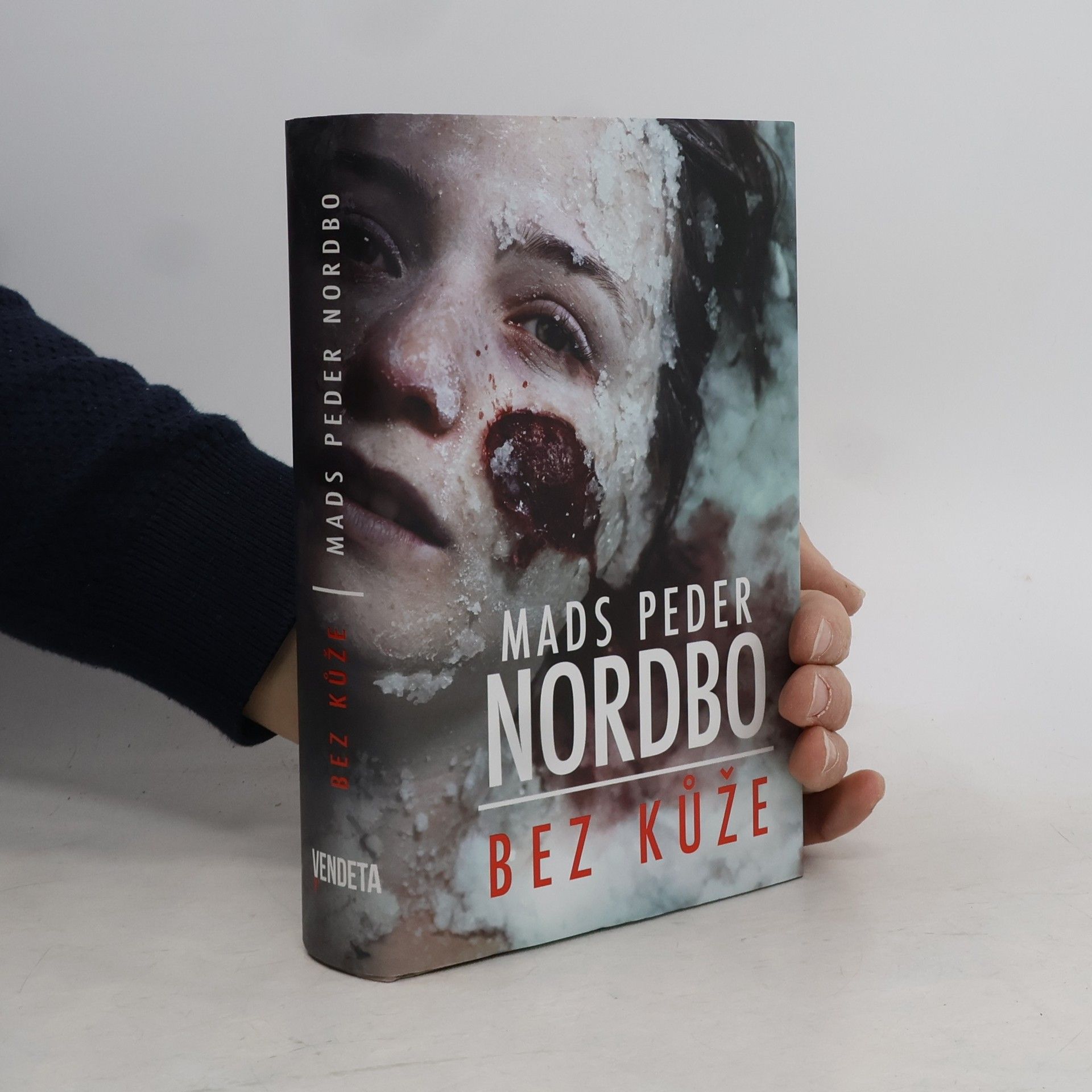 Mads Peder Nordbo Bez kůže