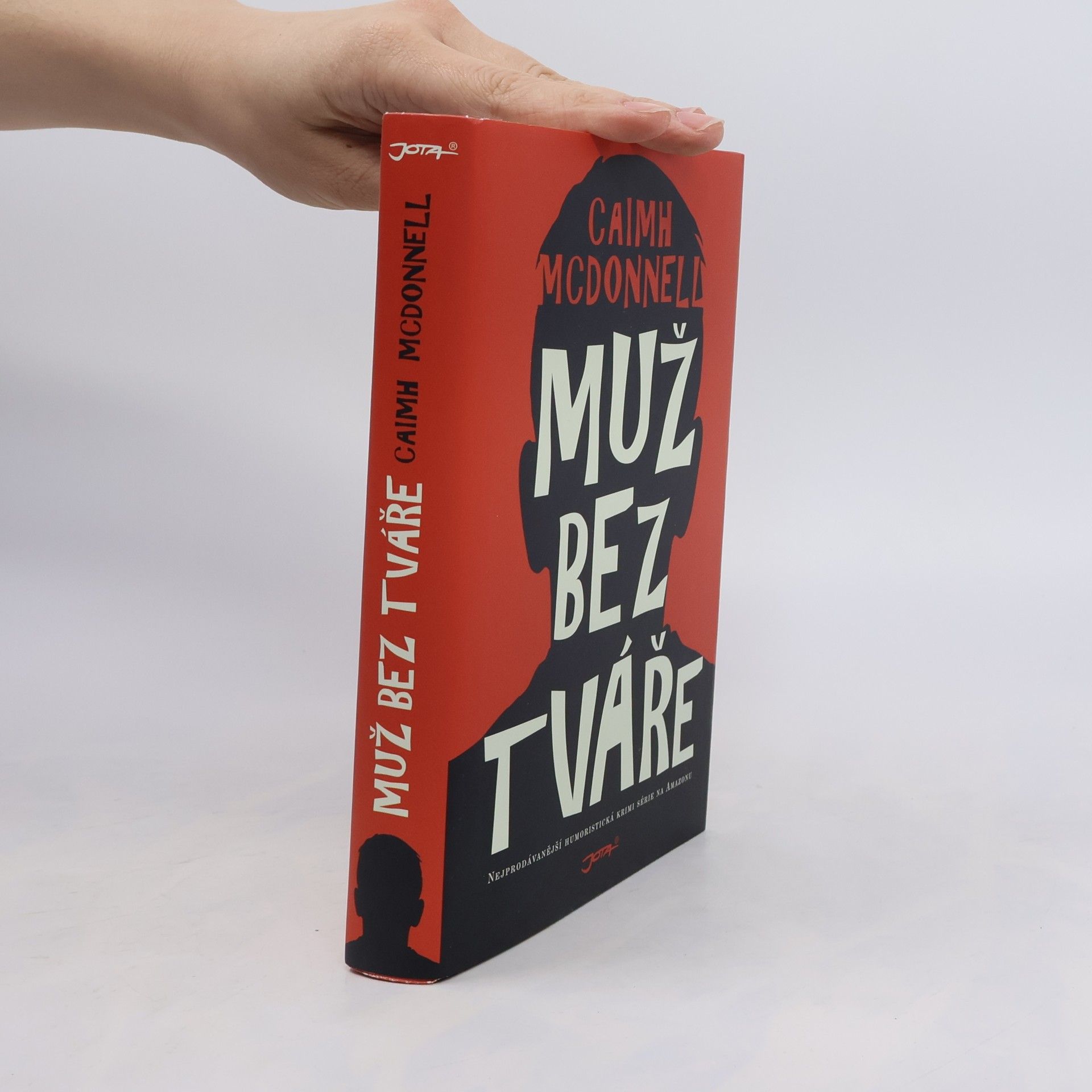 Caimh McDonnell Muž bez tváře