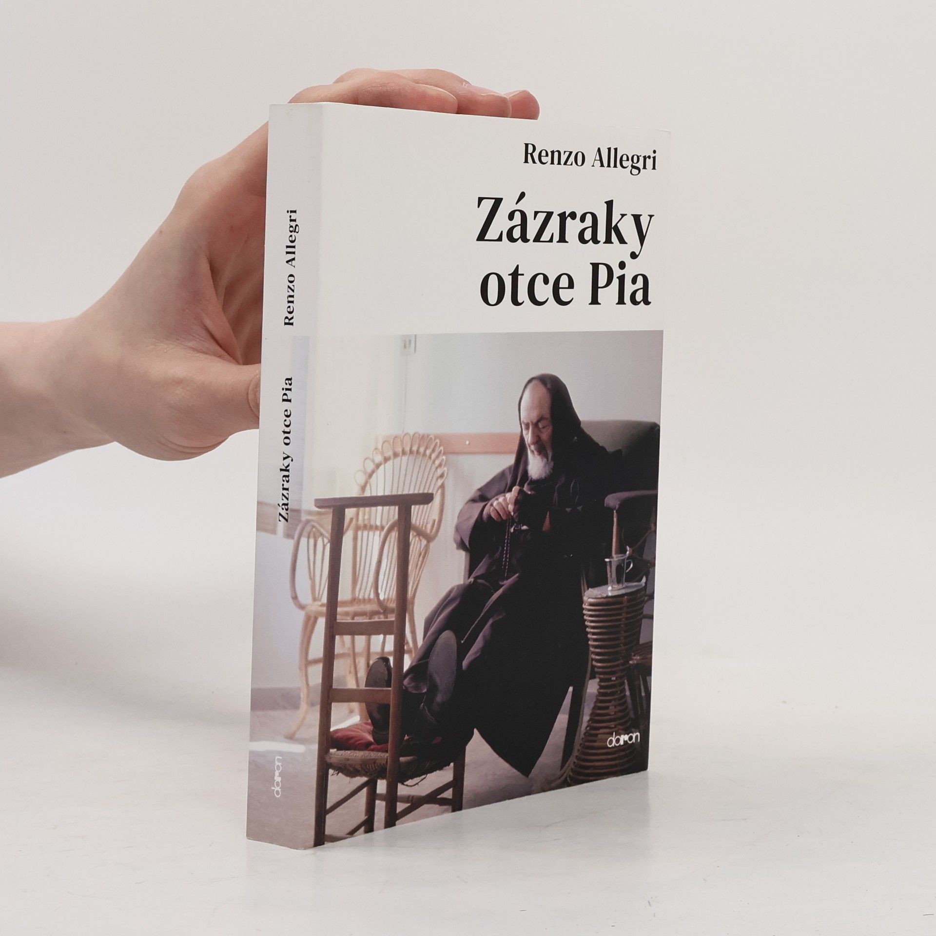 Renzo Allegri Zázraky otce Pia