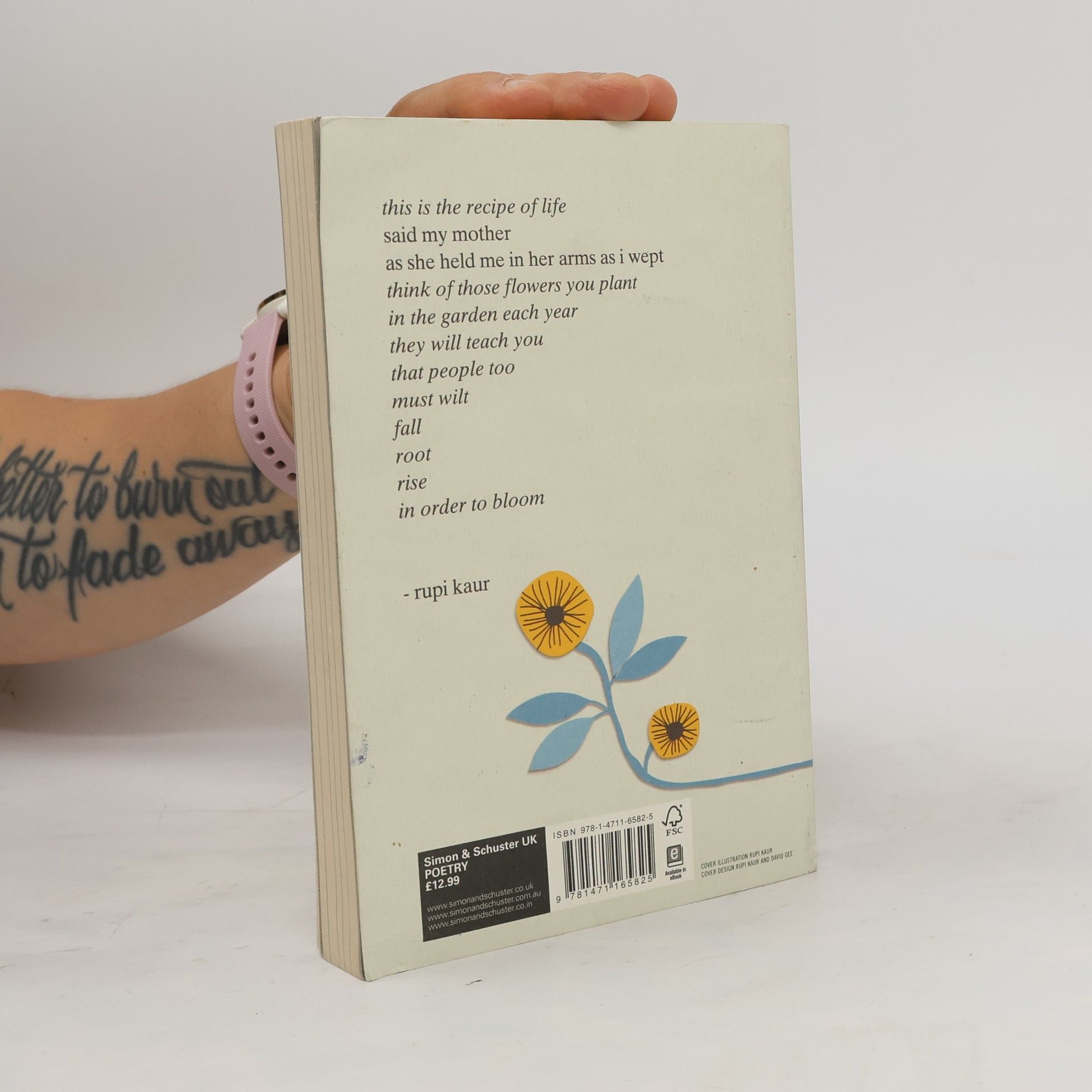 Rupi Kaur The Sun And Her Flowers